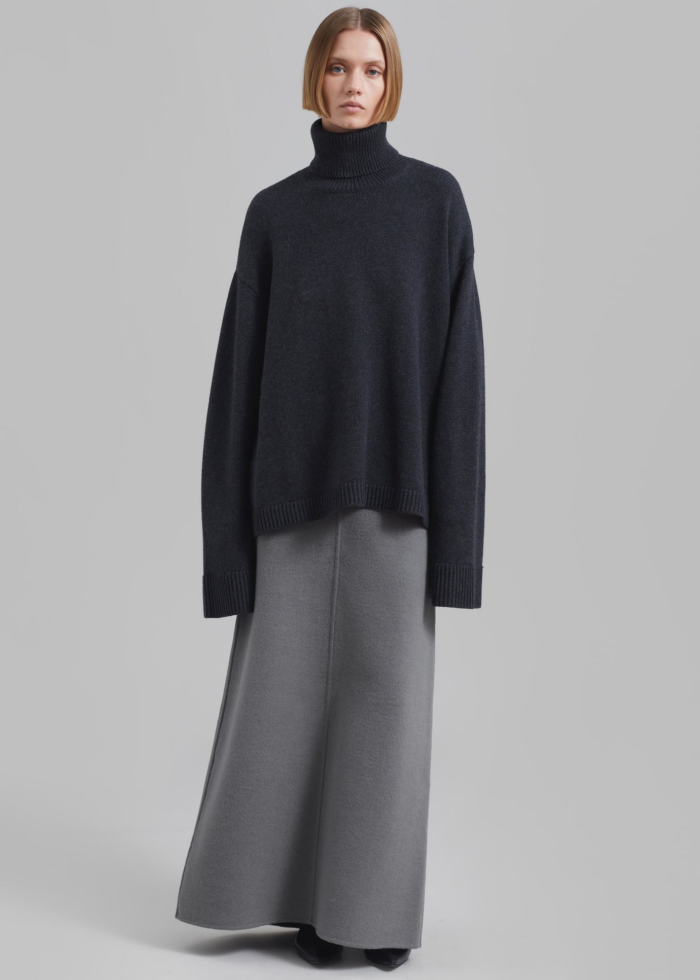 Malvo Long Wool Pencil Skirt - Grey