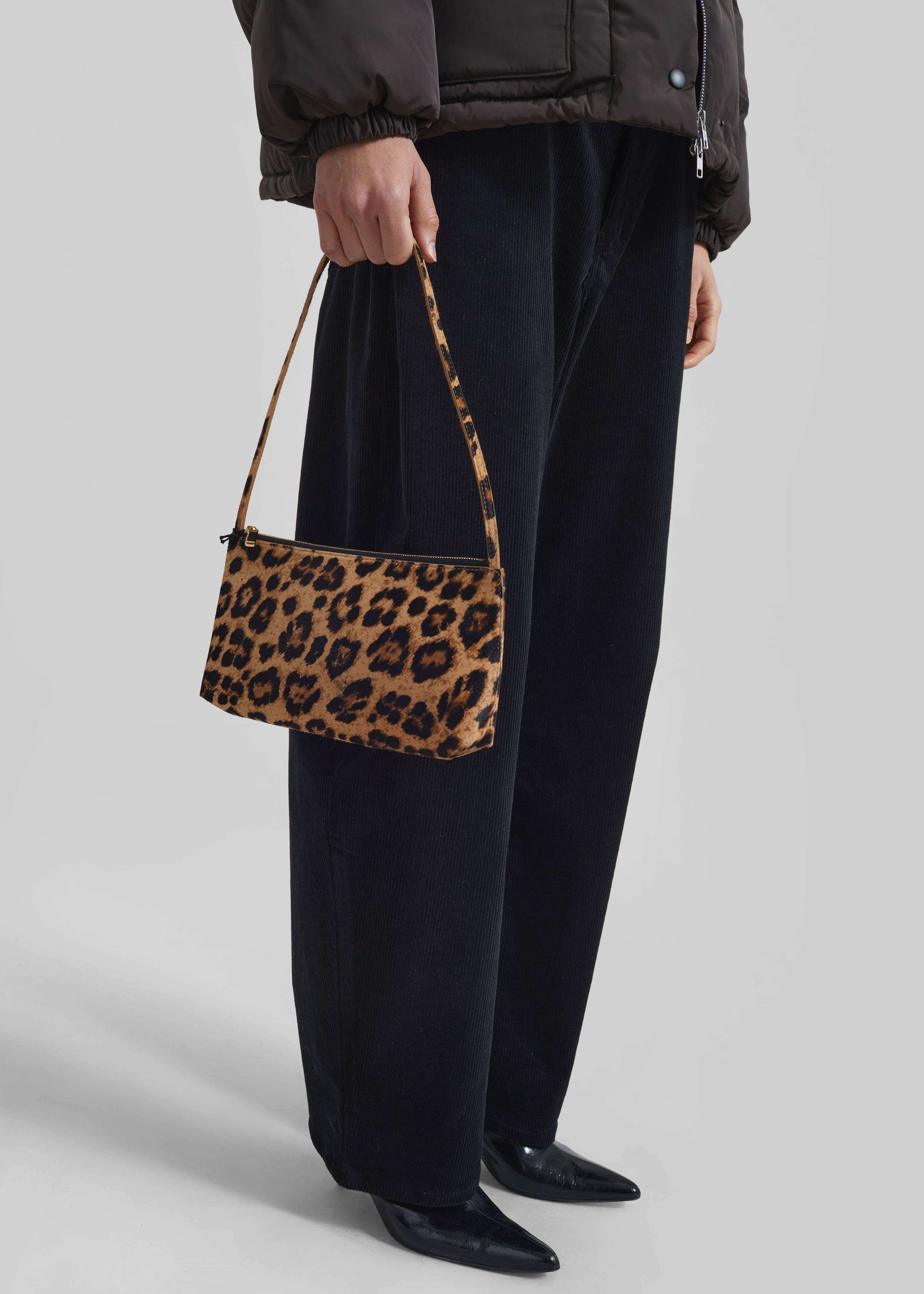 Mansur Gavriel Gaia Shoulder Bag - Leopard – The Frankie Shop Europe