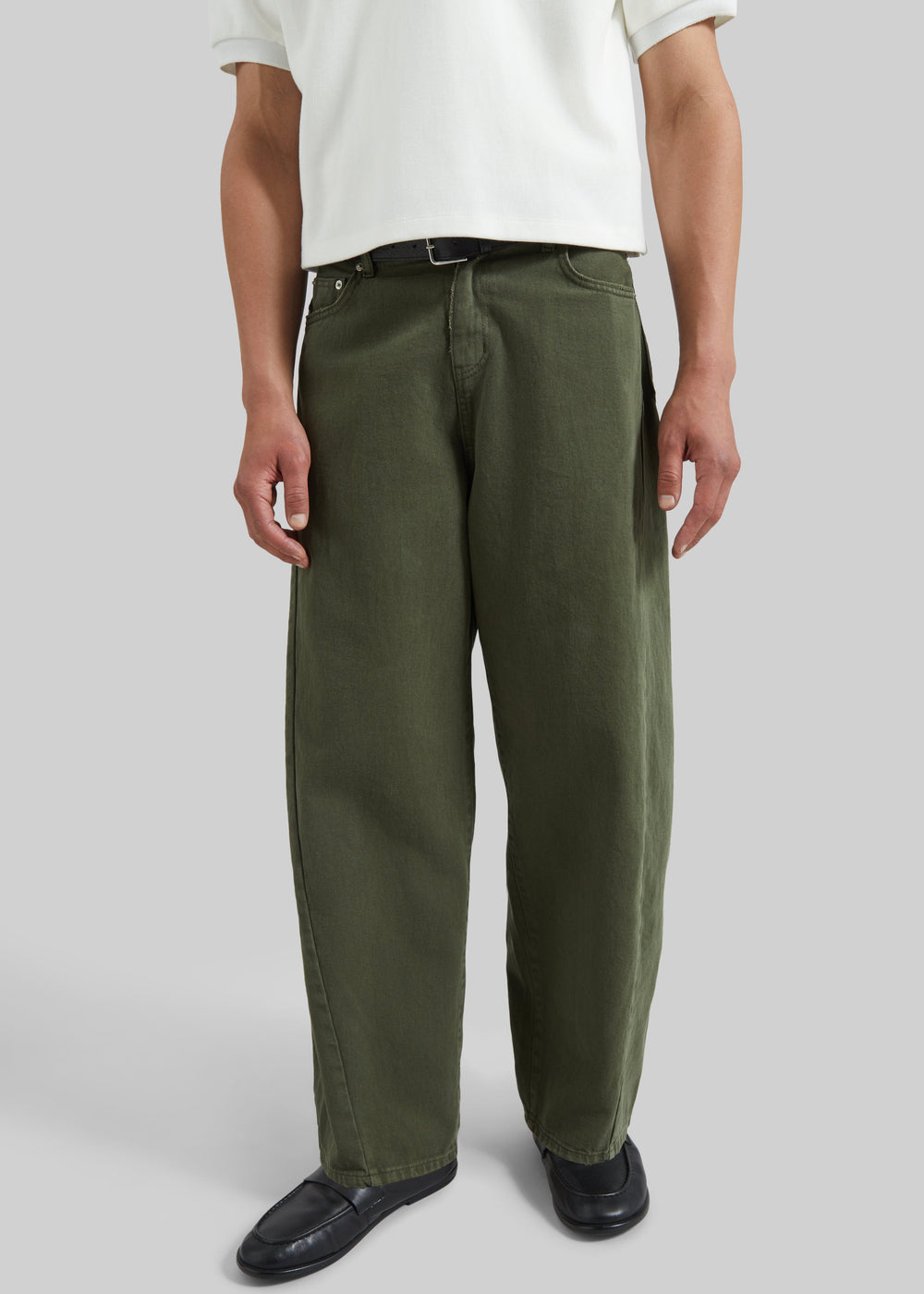 Mareil Barrel Leg Jeans - Olive