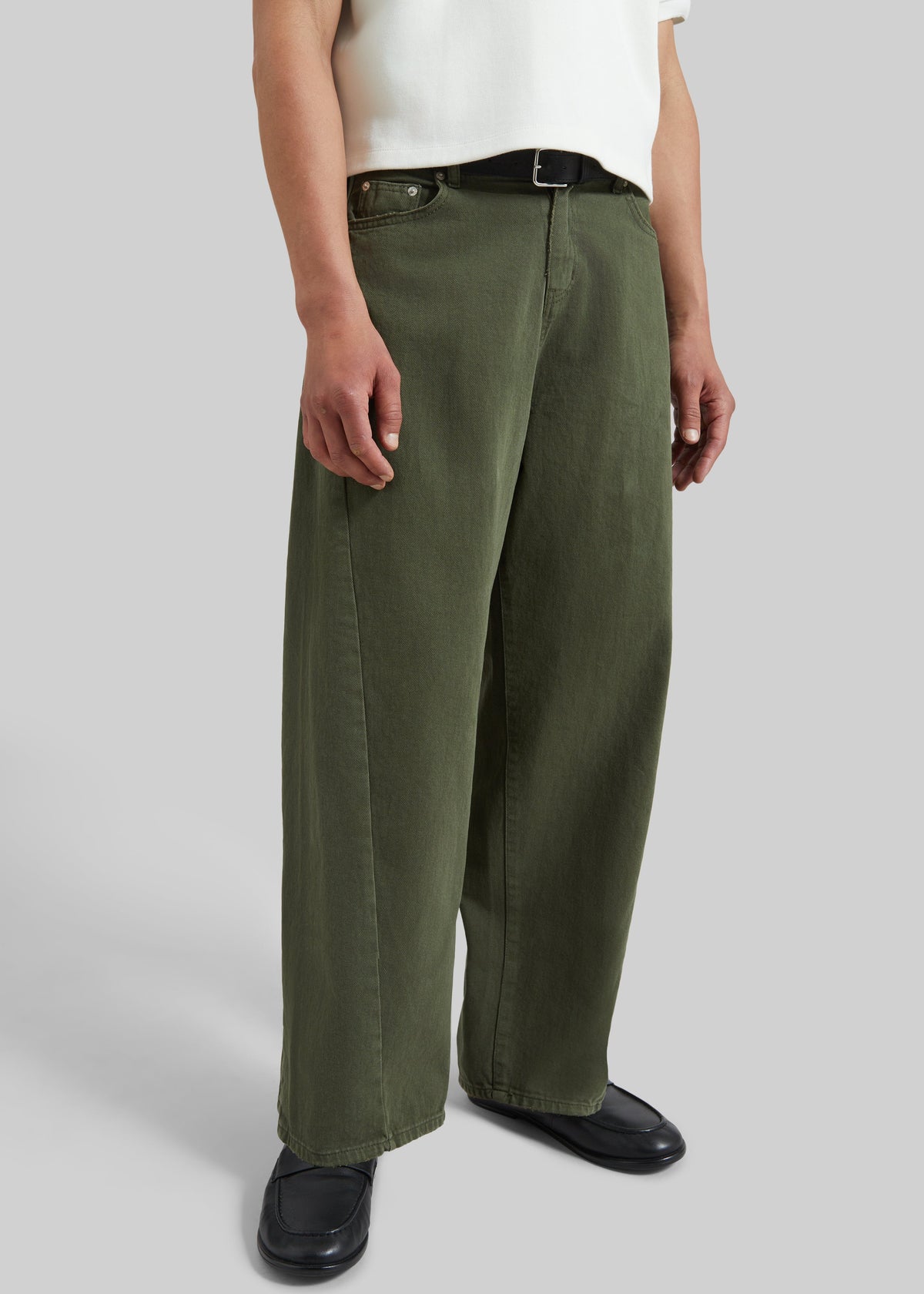 Mareil Barrel Leg Jeans - Olive - 4