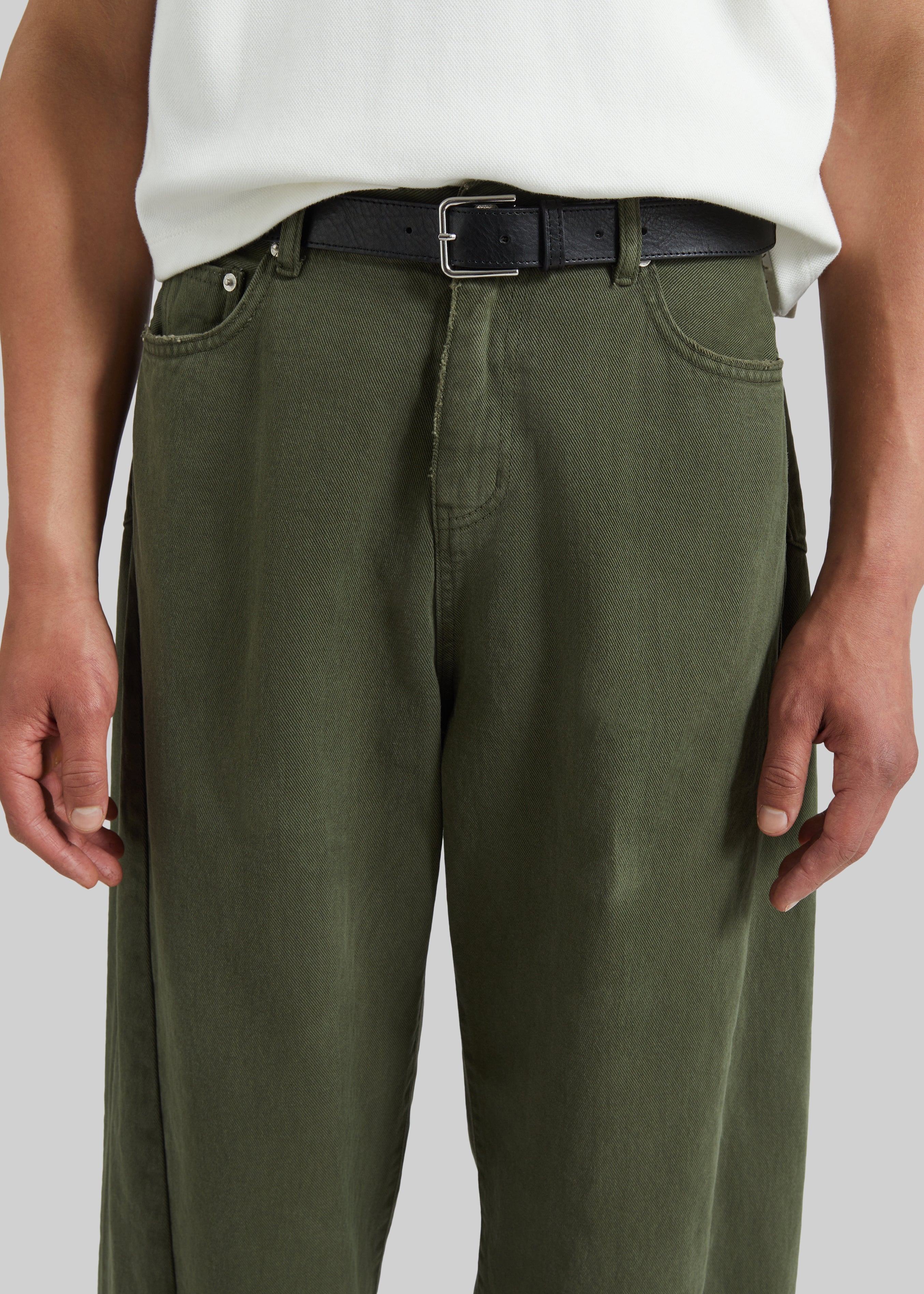 Mareil Barrel Leg Jeans - Olive - 3