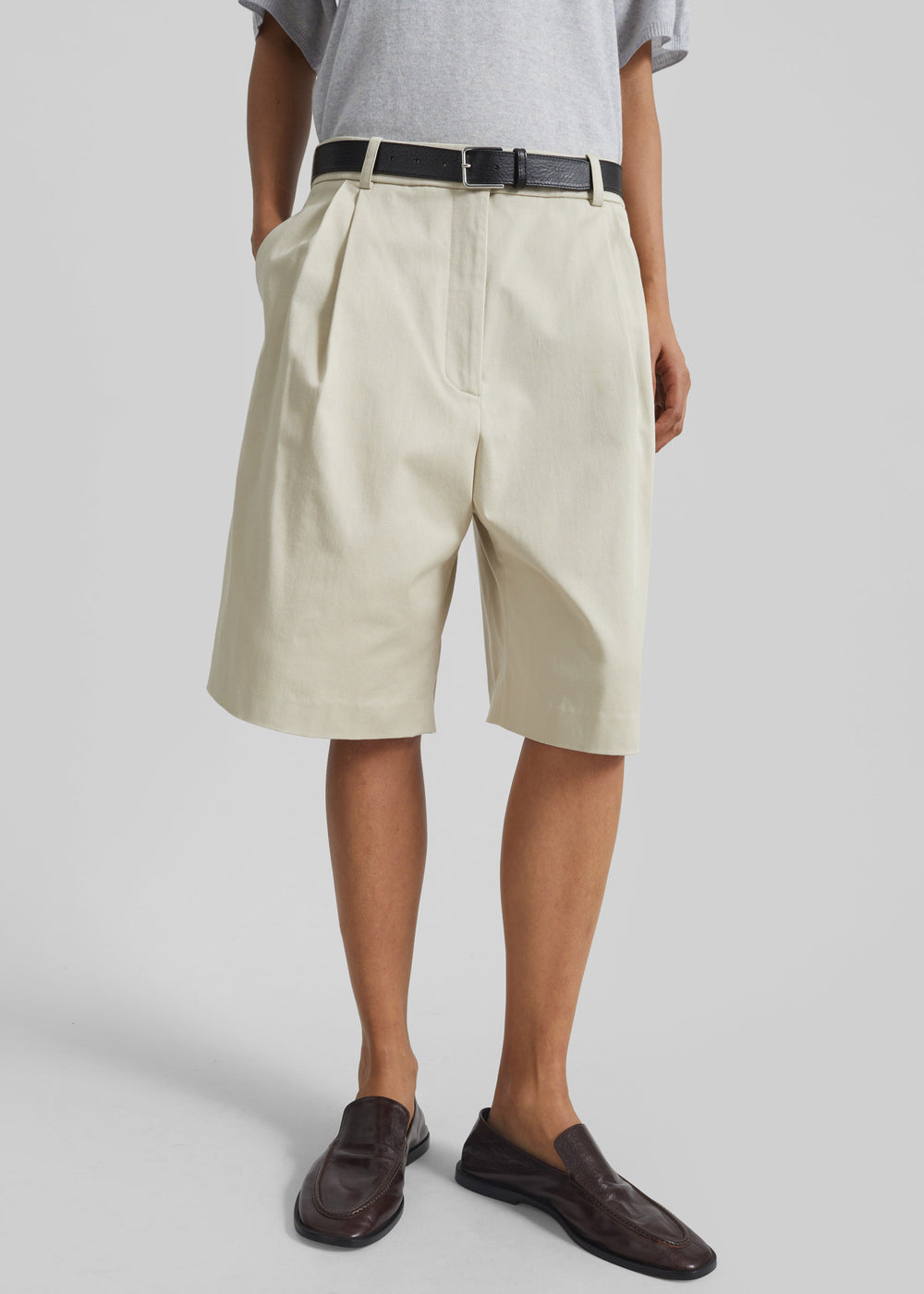 Marfa Cotton Pleated Bermuda - Light Beige - 1