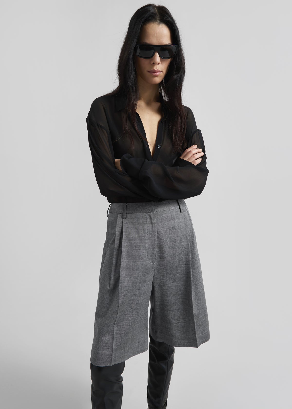 Marfa Pleated Bermuda Shorts - Grey Melange - 5