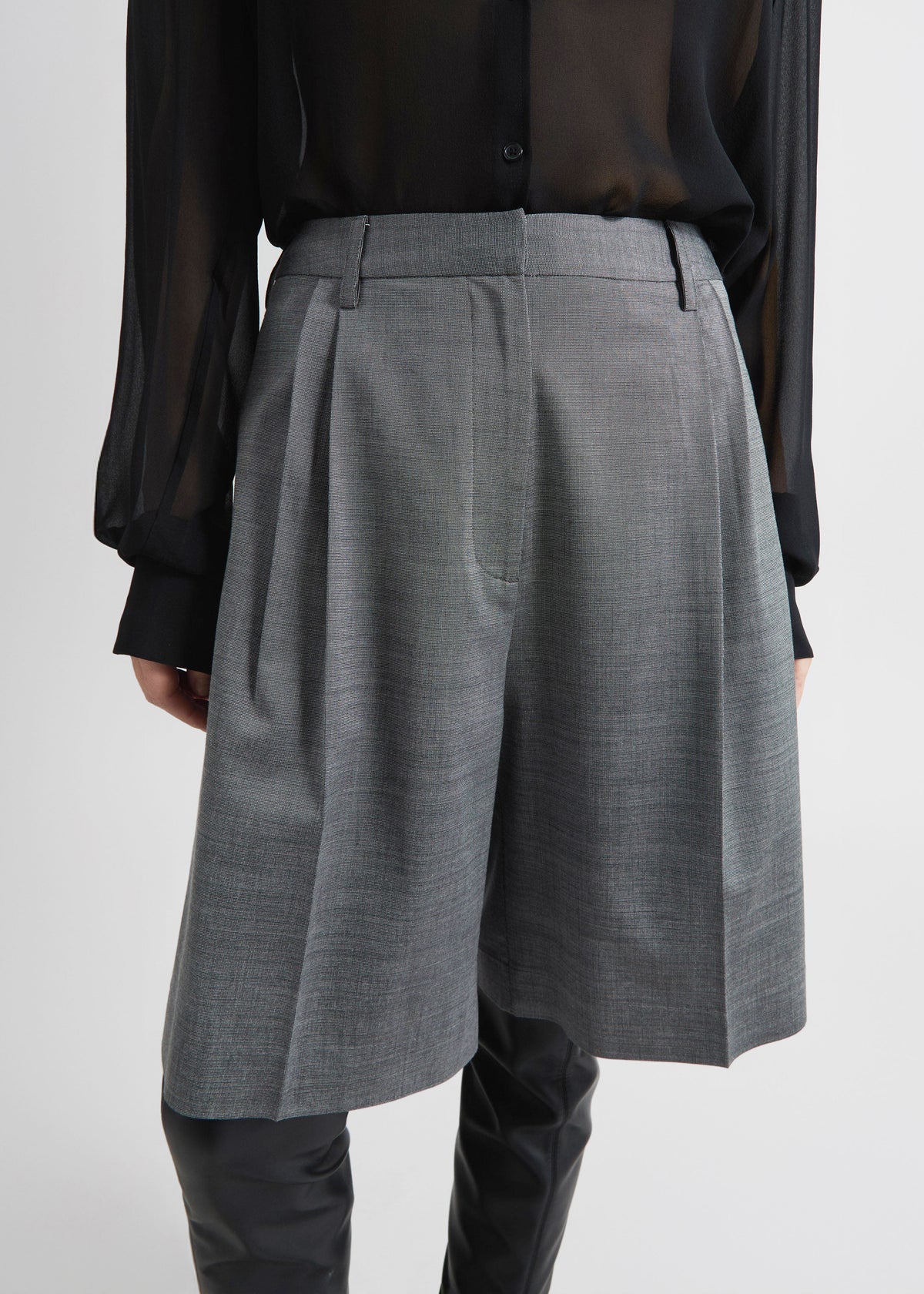 Marfa Pleated Bermuda Shorts - Grey Melange - 2