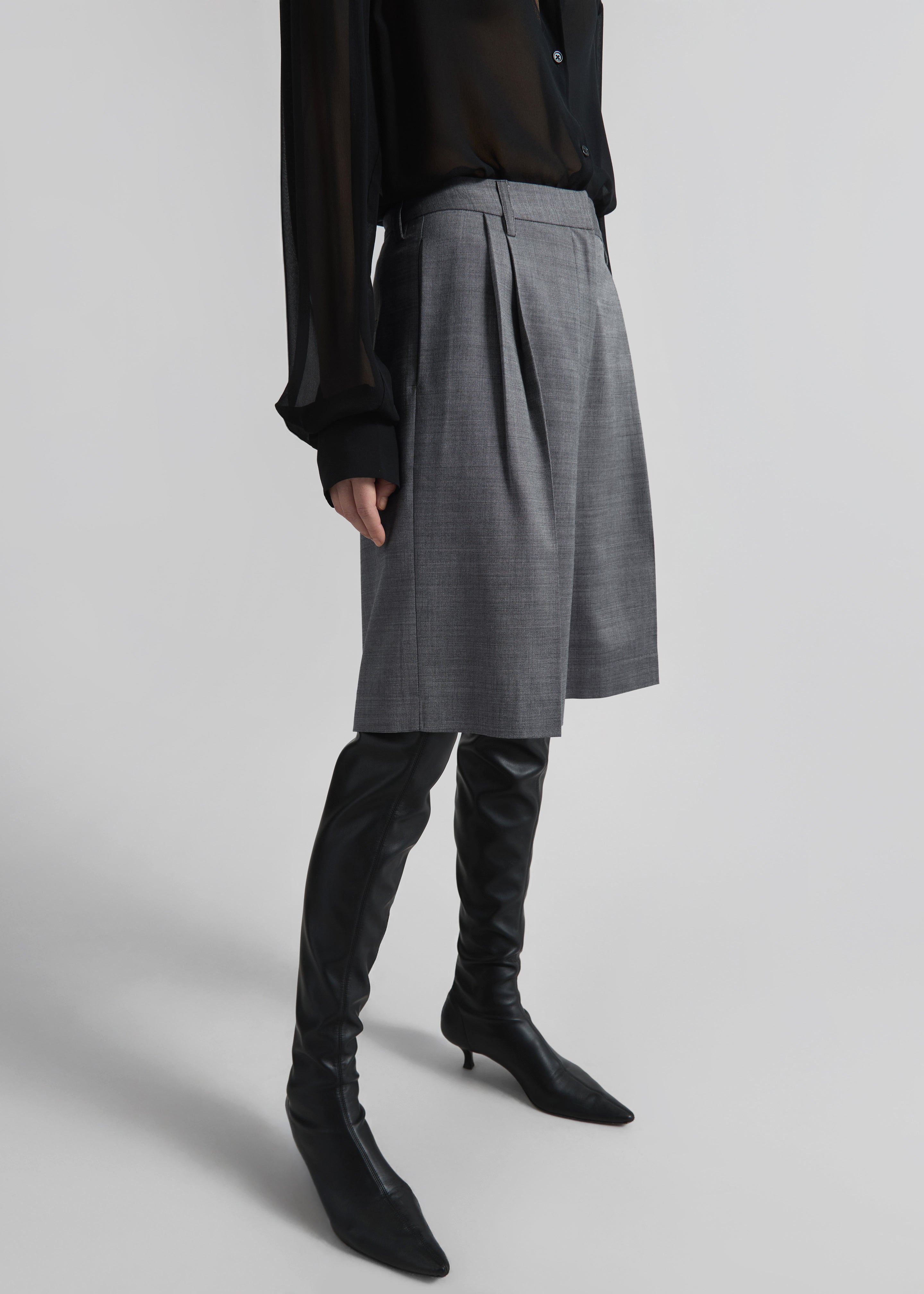 Marfa Pleated Bermuda Shorts - Grey Melange - 4