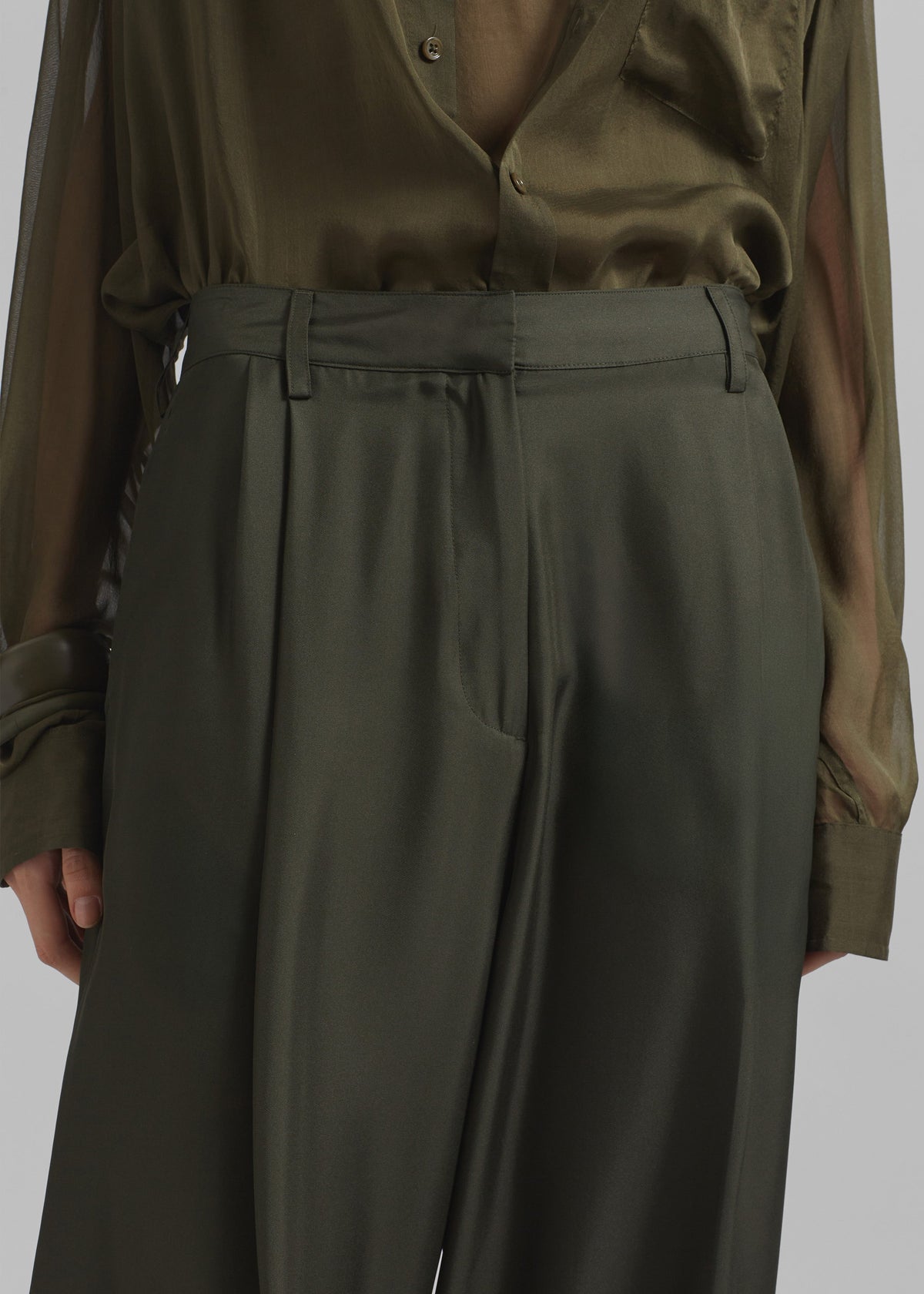 Marfa Pleated Silk Trousers - Khaki - 4