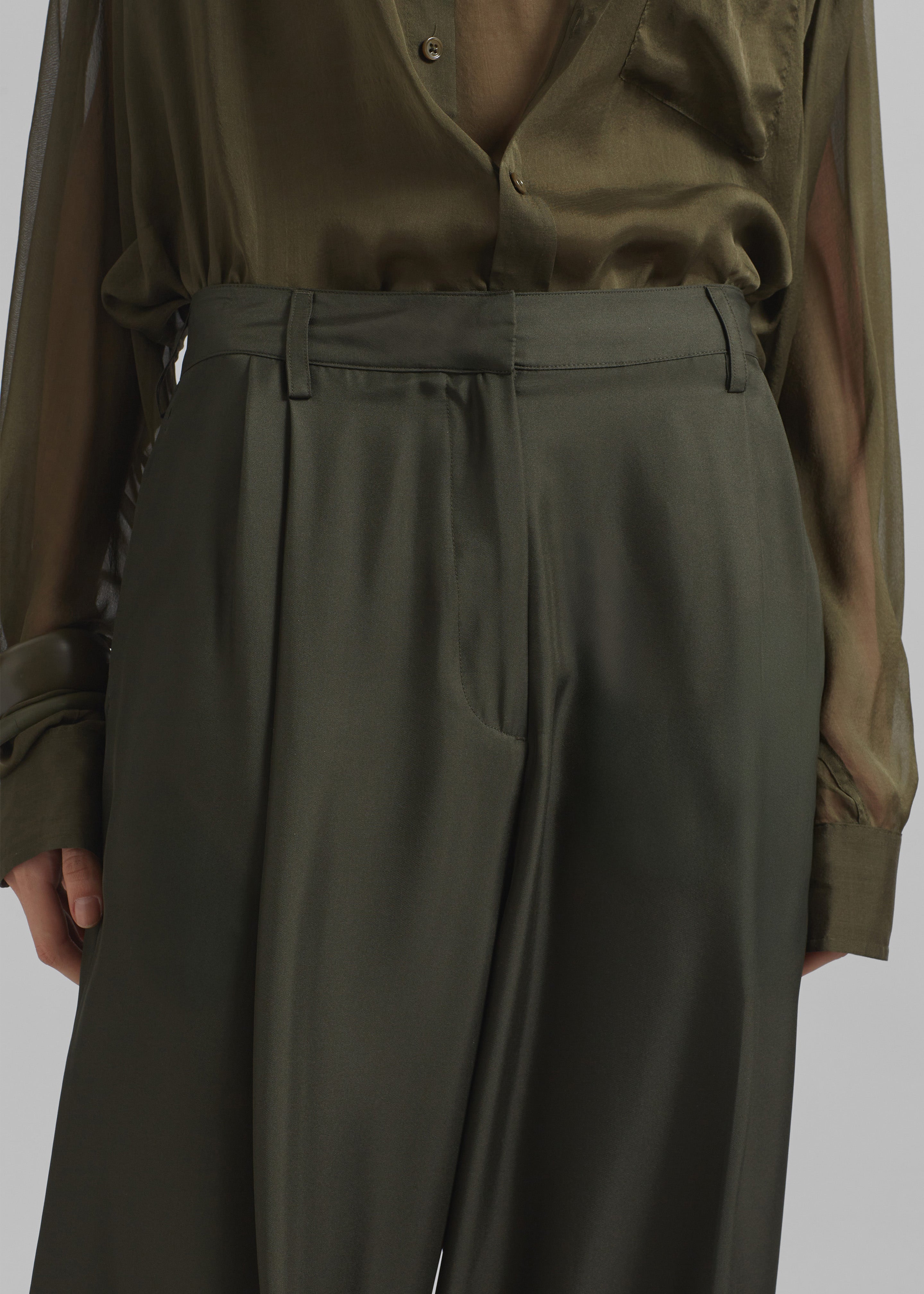 Marfa Pleated Silk Trousers - Khaki - 4