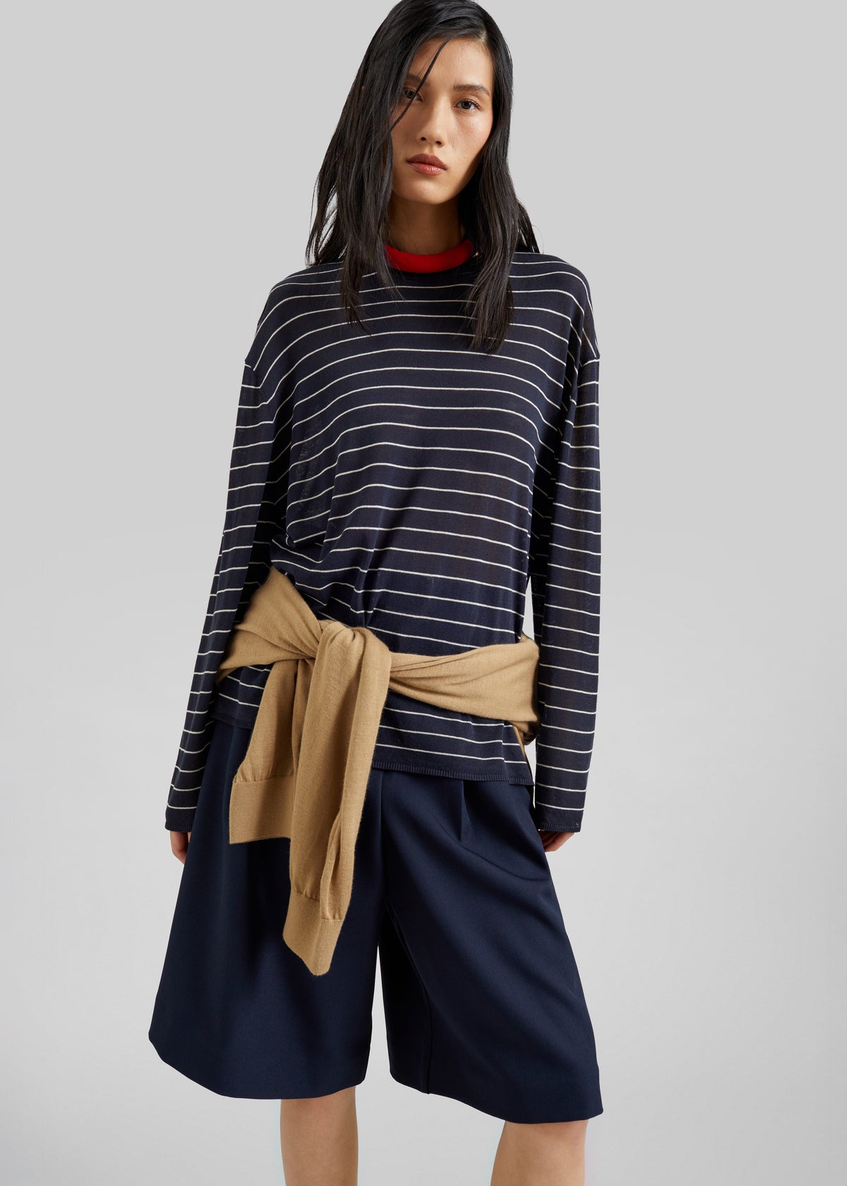 Martel Pleated Bermuda Shorts - Navy - 3