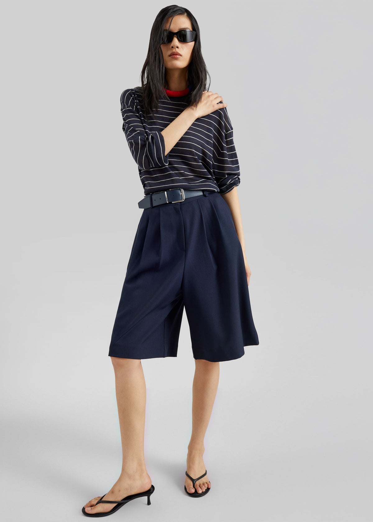 Martel Pleated Bermuda Shorts - Navy - 5