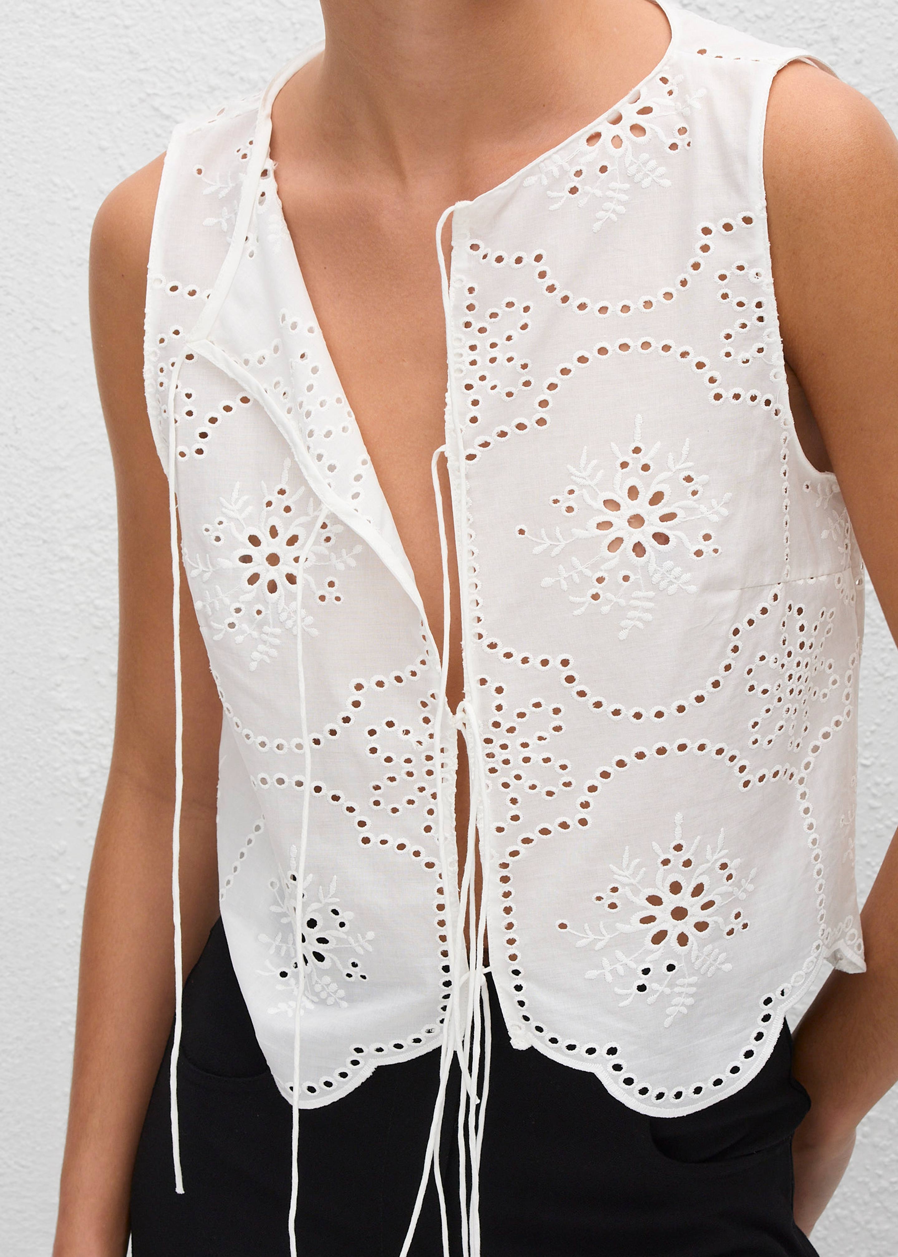 Matteau Broderie Tie Blouse - White - 11