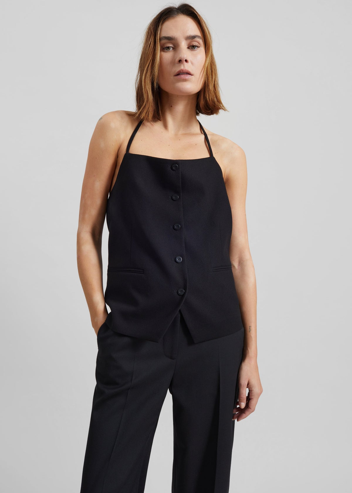 Melwin Halter Vest - Black - 5