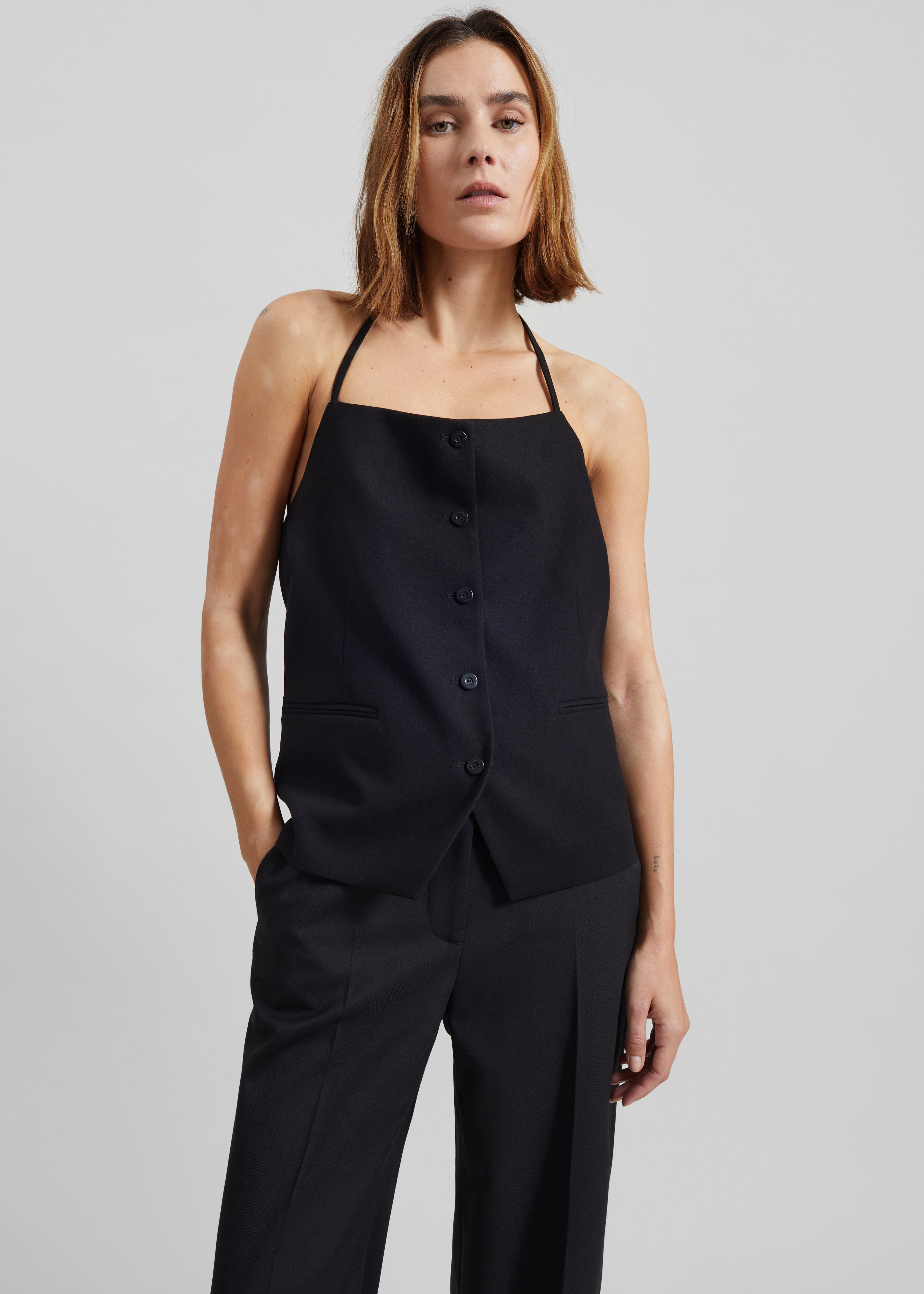 Melwin Halter Vest - Black - 5
