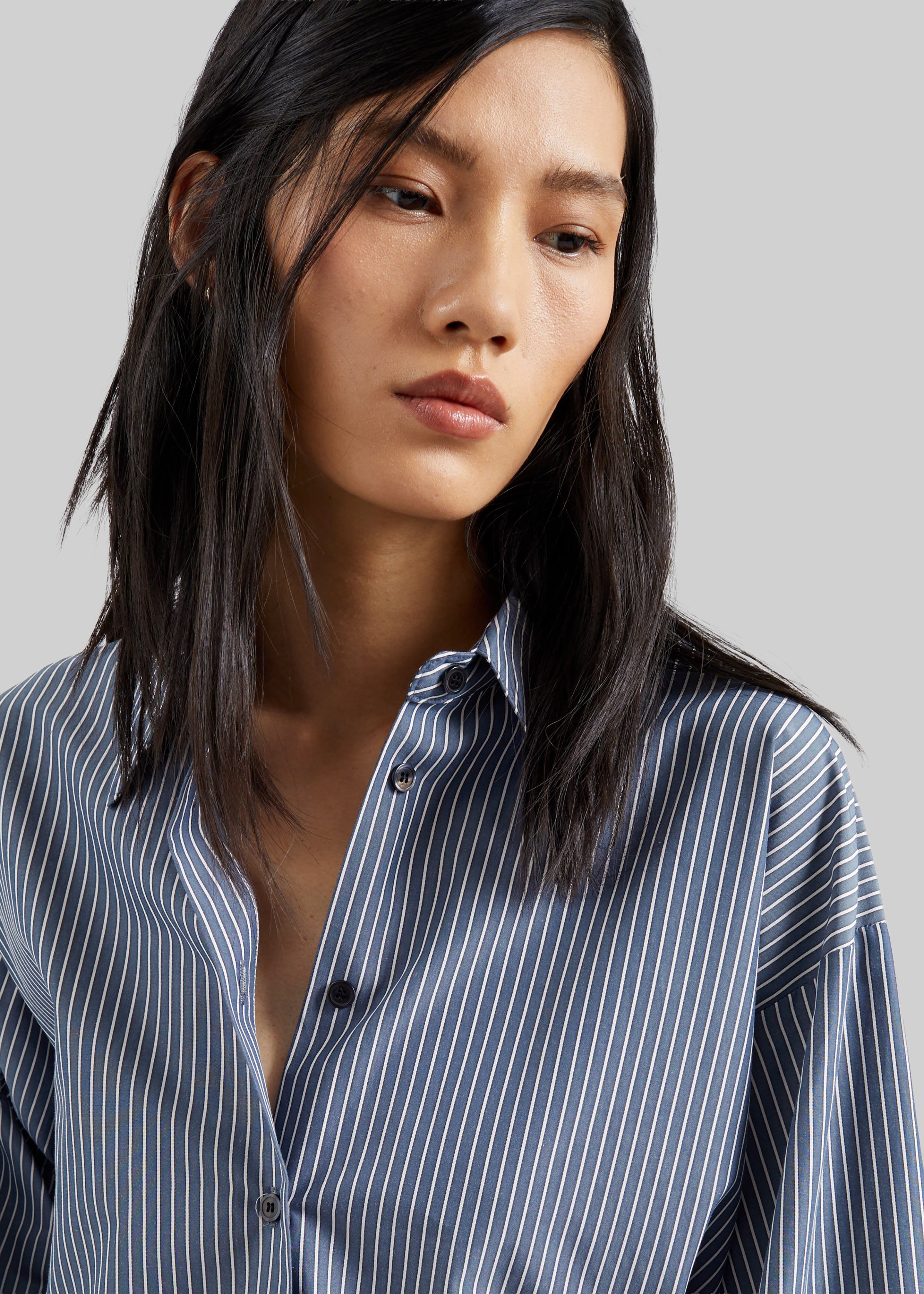 Menton Oversized Shirt - Navy/White Stripe - 4