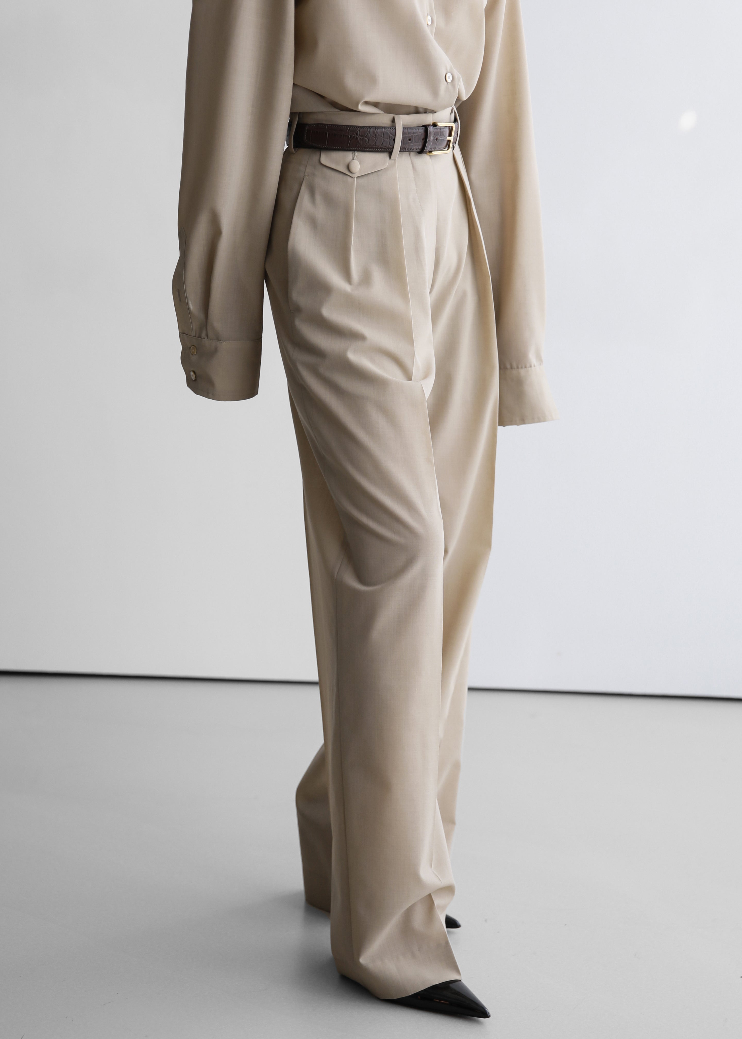 Meslay Sheer Pleated Trousers - Beige - 1