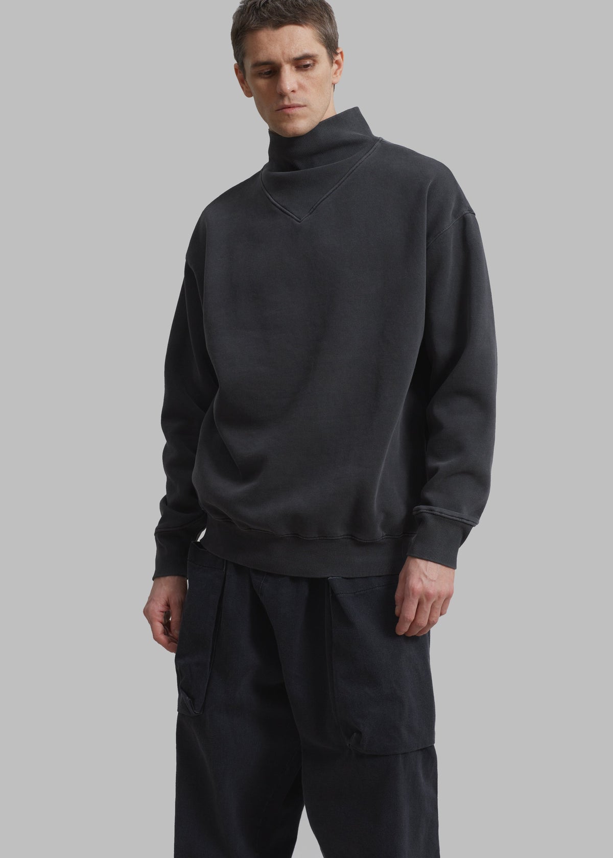 Micah Sweatshirt - Charcoal - 7