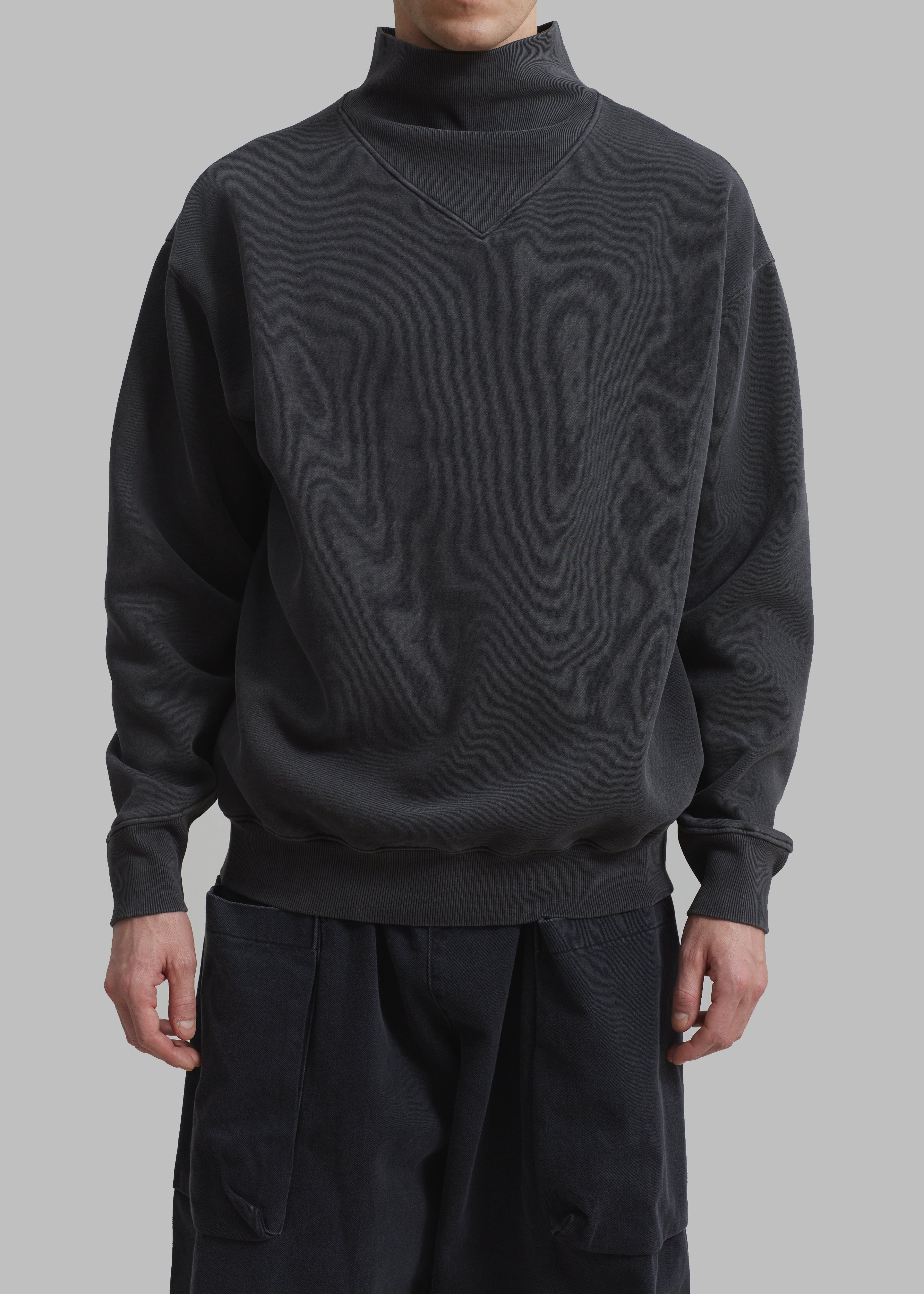 Micah Sweatshirt - Charcoal - 5