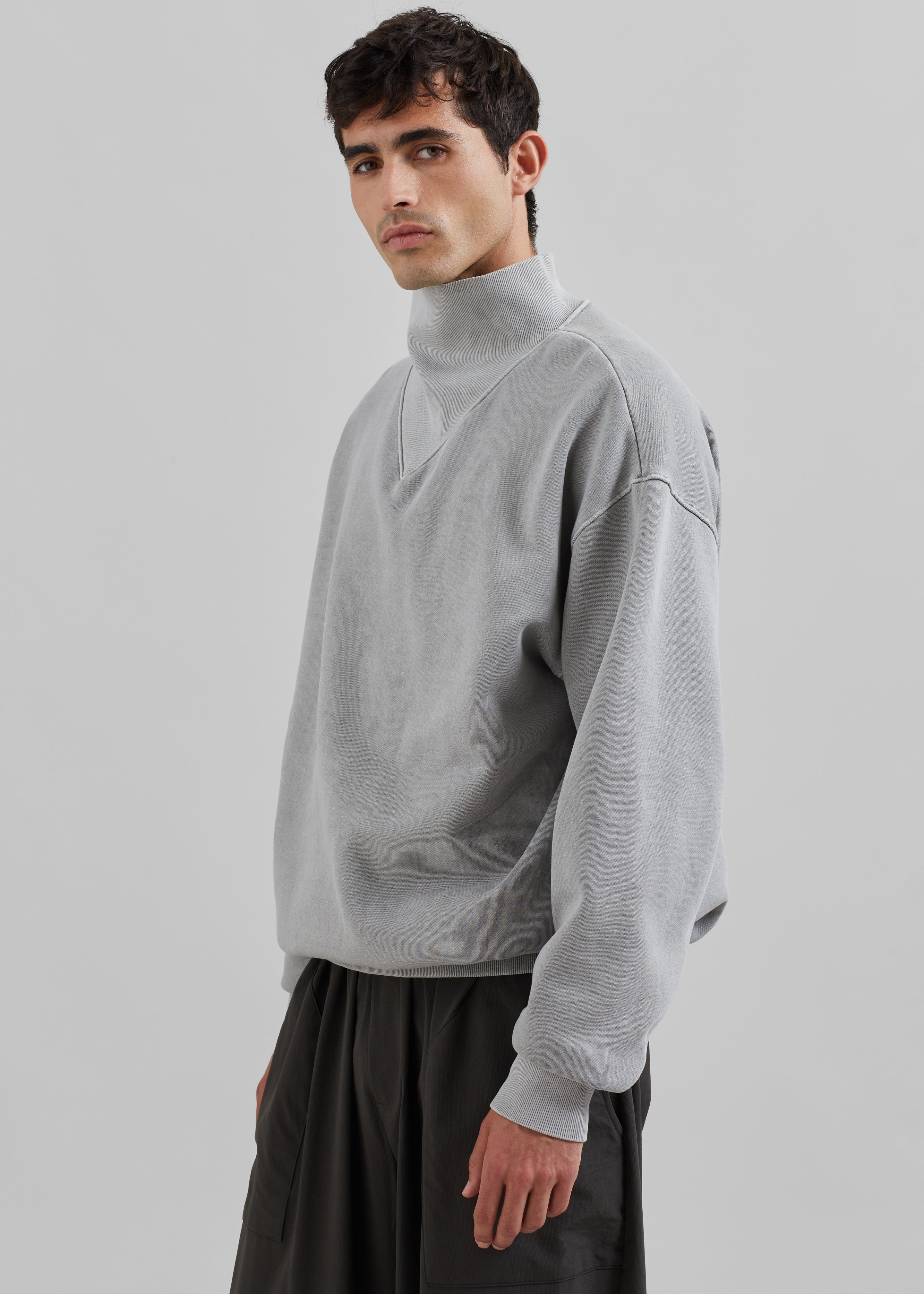 Micah Sweatshirt - Light Grey - 5