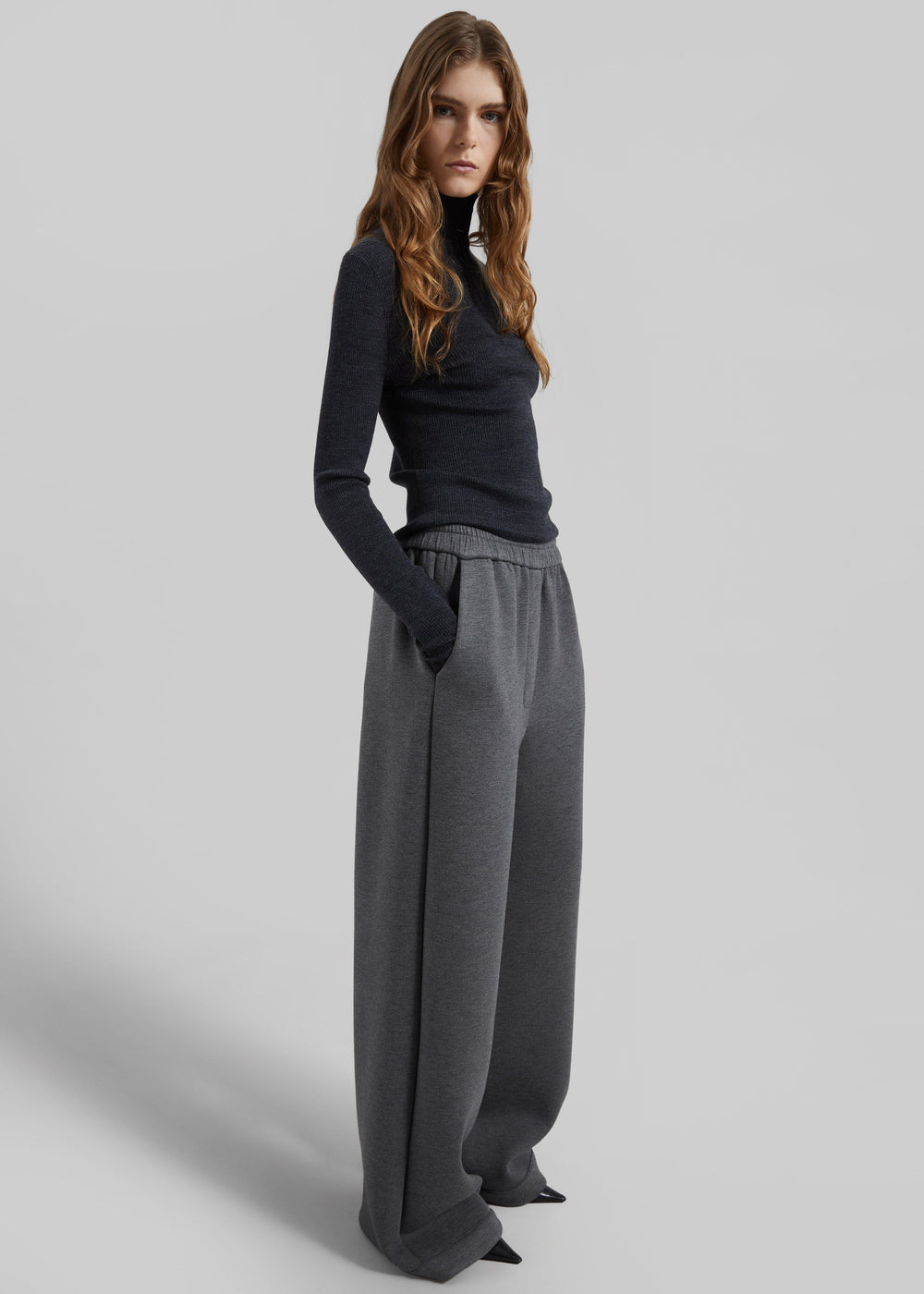 Mirca Neoprene Elastic Pants - Dark Grey - 1