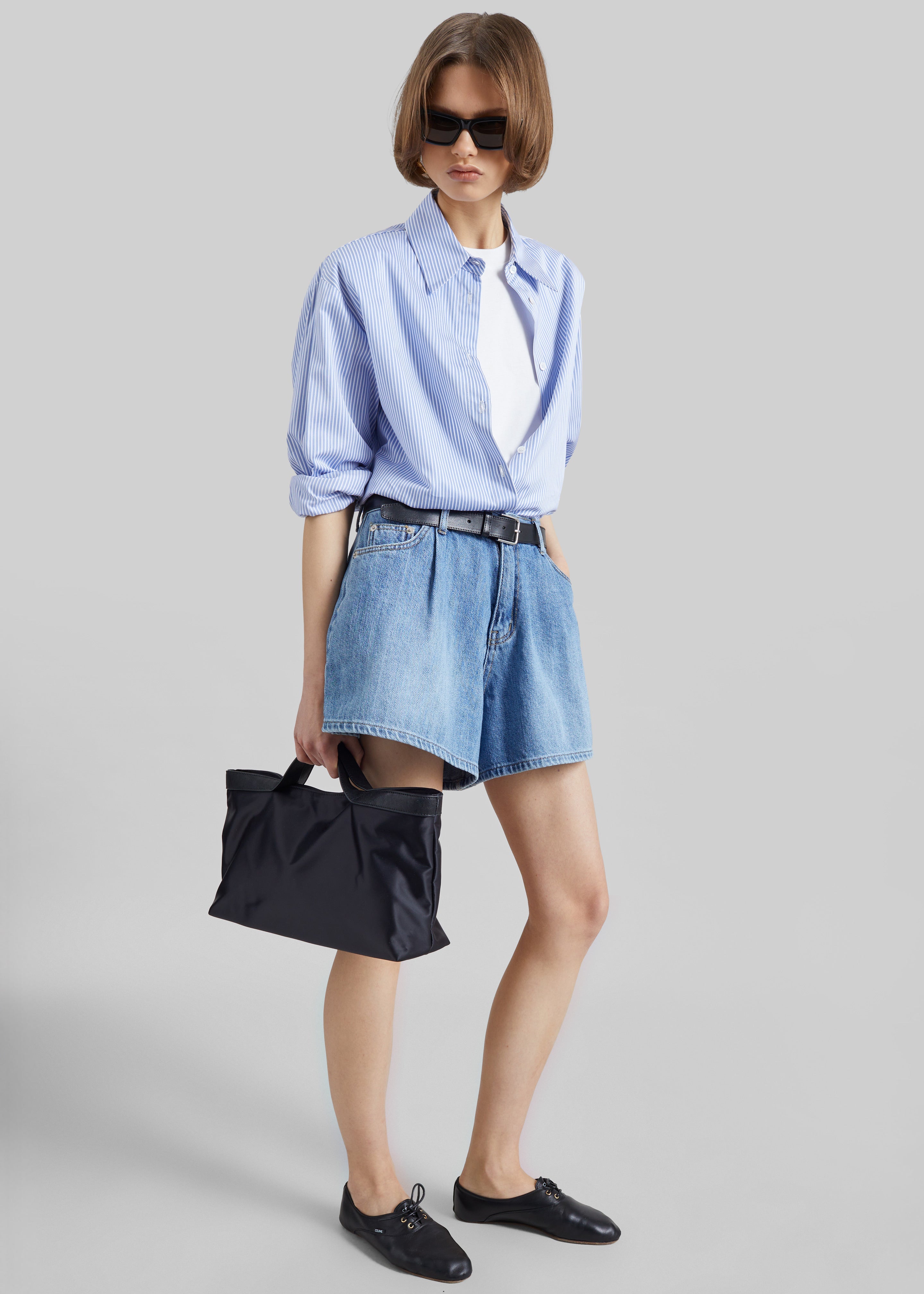 The Frankie Shop デニム ショート M/L Mojave Pleated Denim Shorts - Medium Wash – The Frankie Shop Europe
