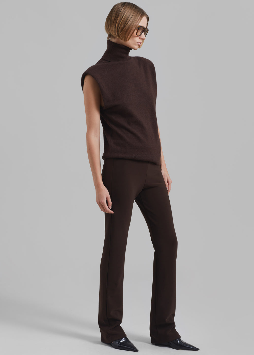 Nadia Thin Padded Sleeveless Turtleneck - Brown - 1