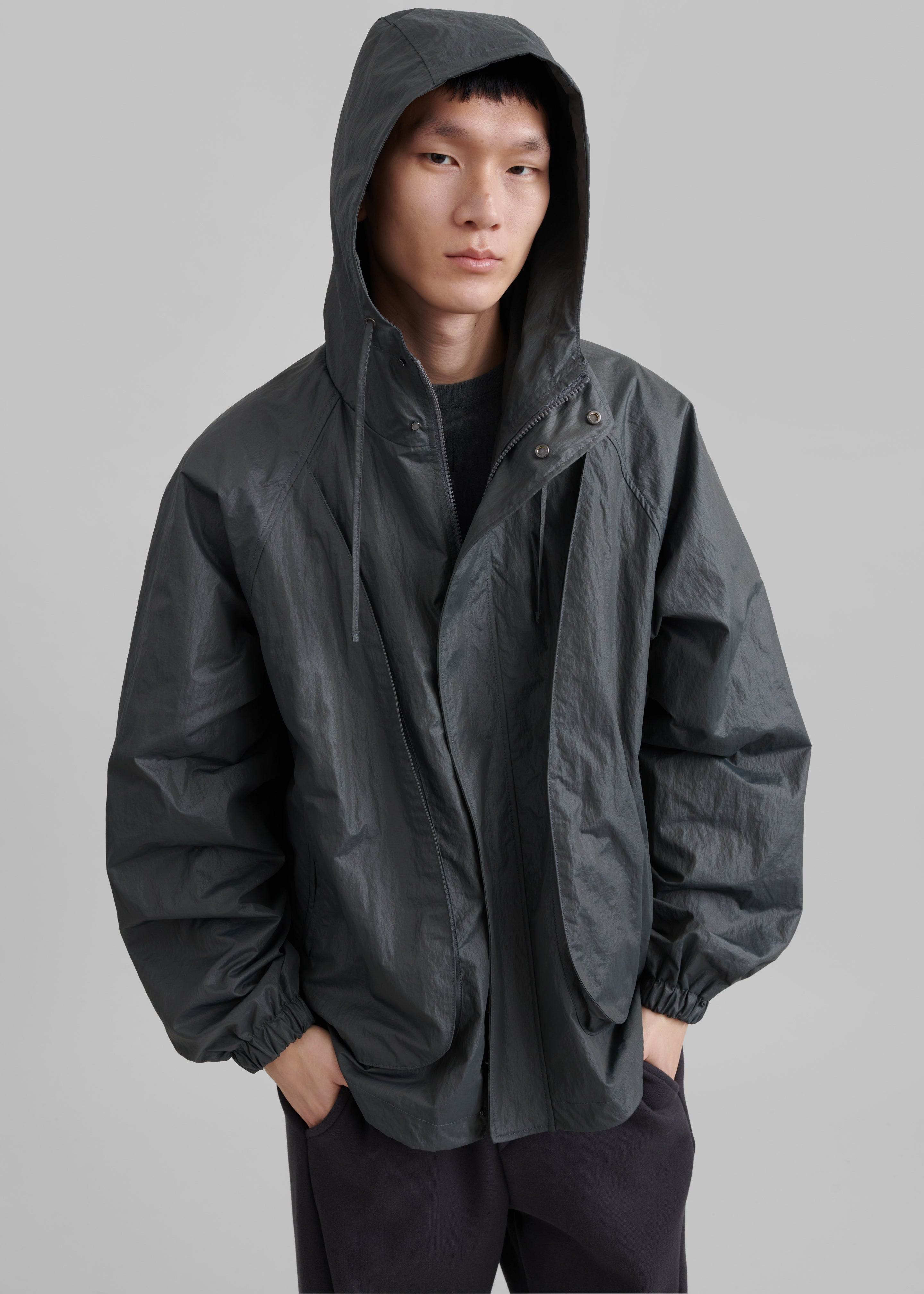 Nate Windbreaker - Charcoal - 1