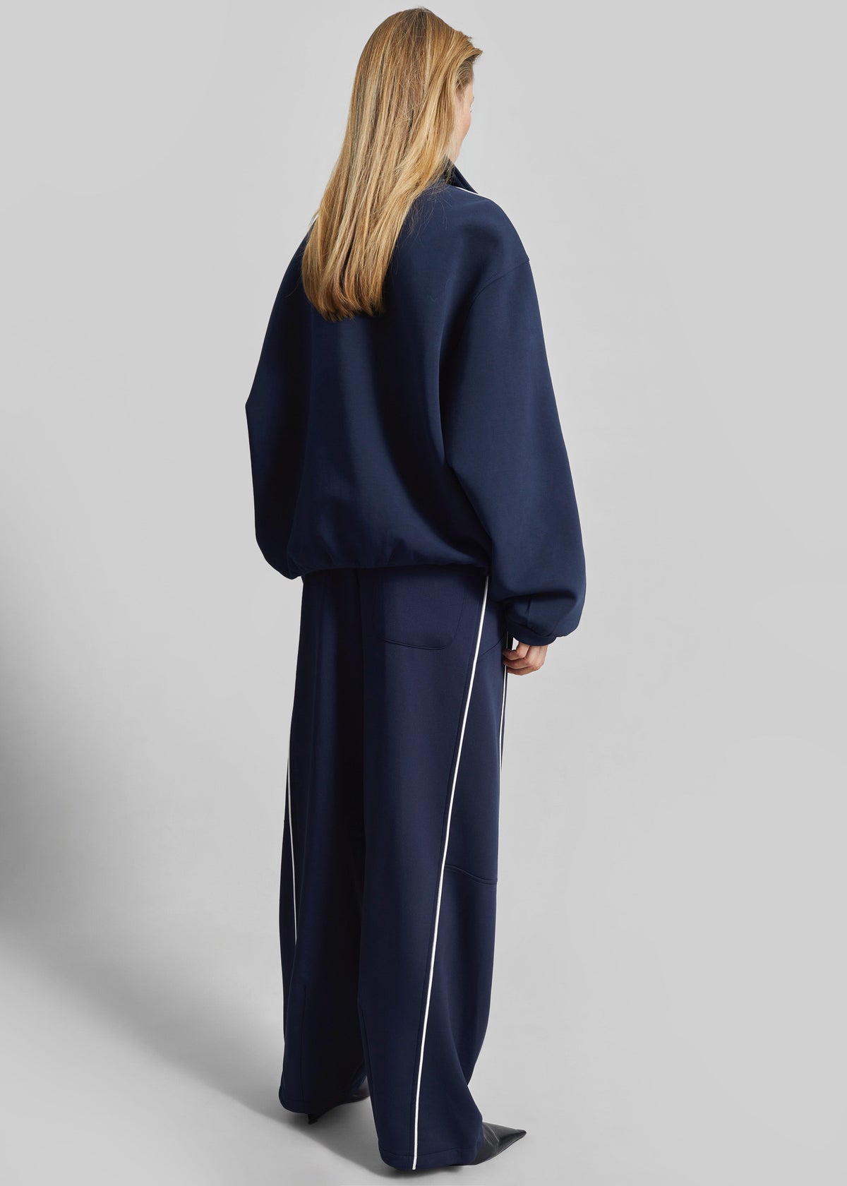 Nayen Track Pants - Navy - 9