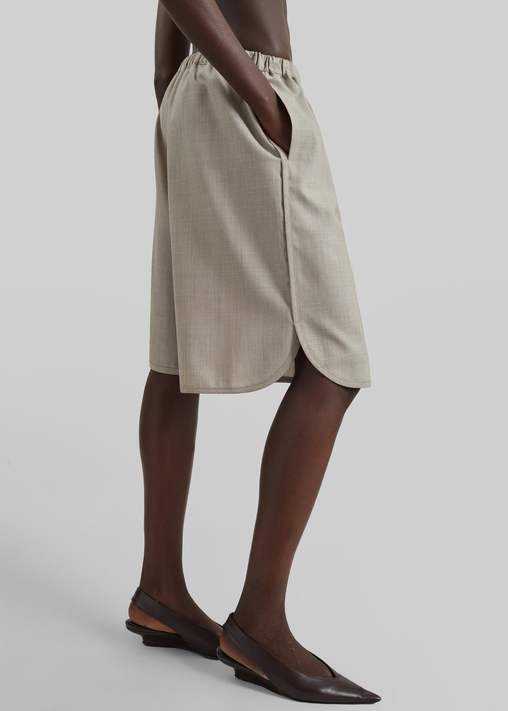 Nelis Suiting Bermuda Shorts - Beige Melange - 1