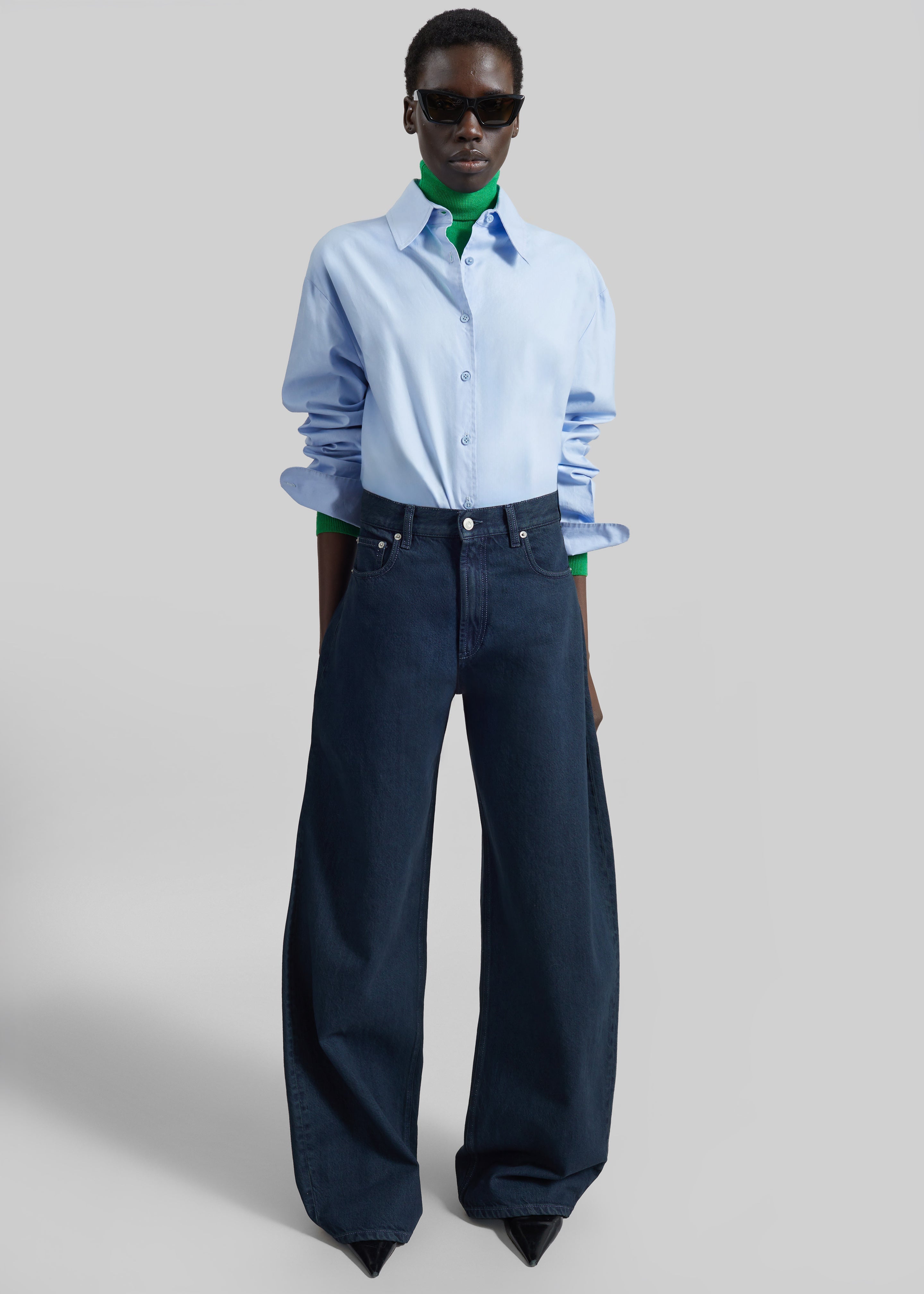 Nick Barrel Leg Jeans - Dark Wash