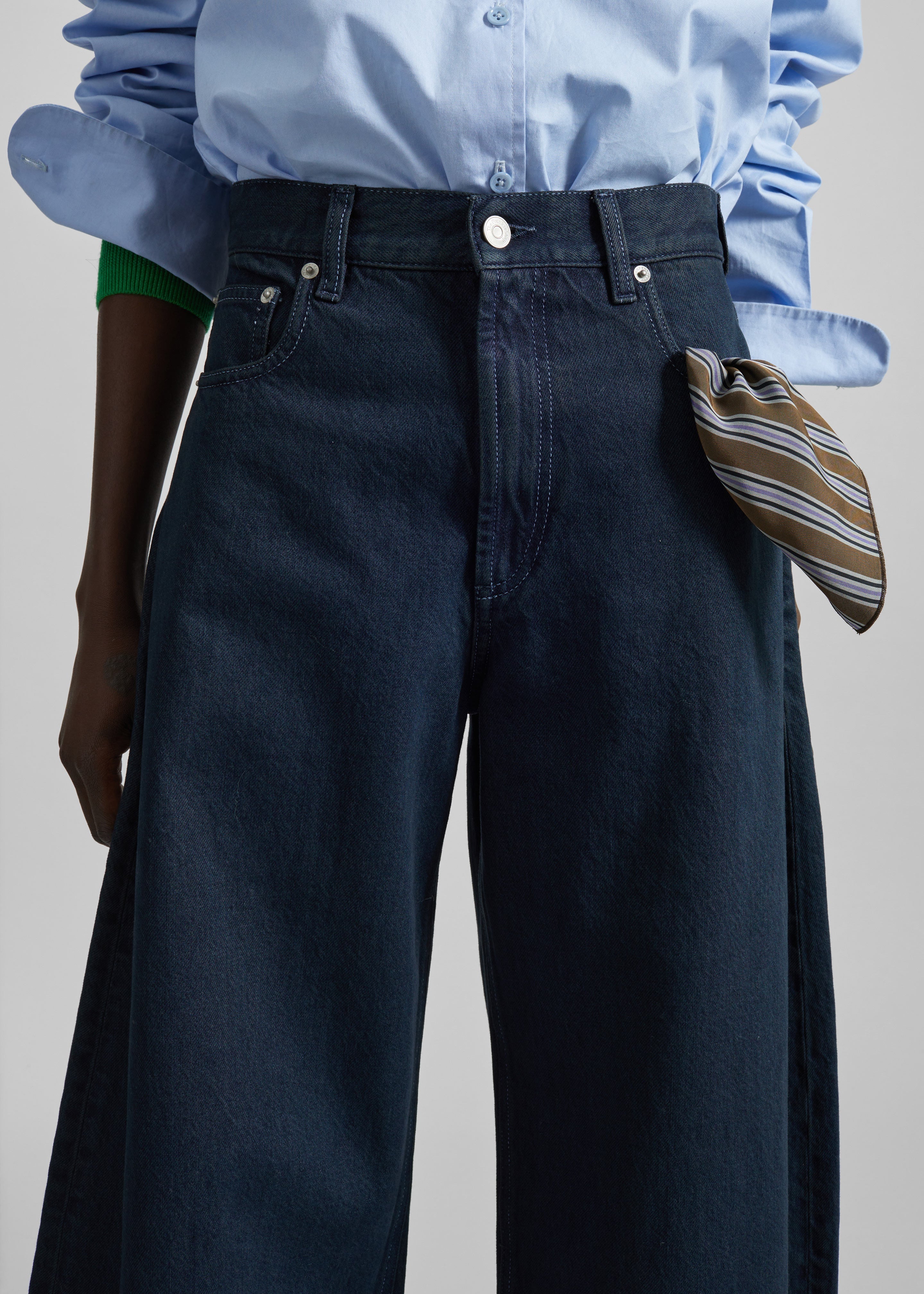Nick Barrel Leg Jeans - Dark Wash
