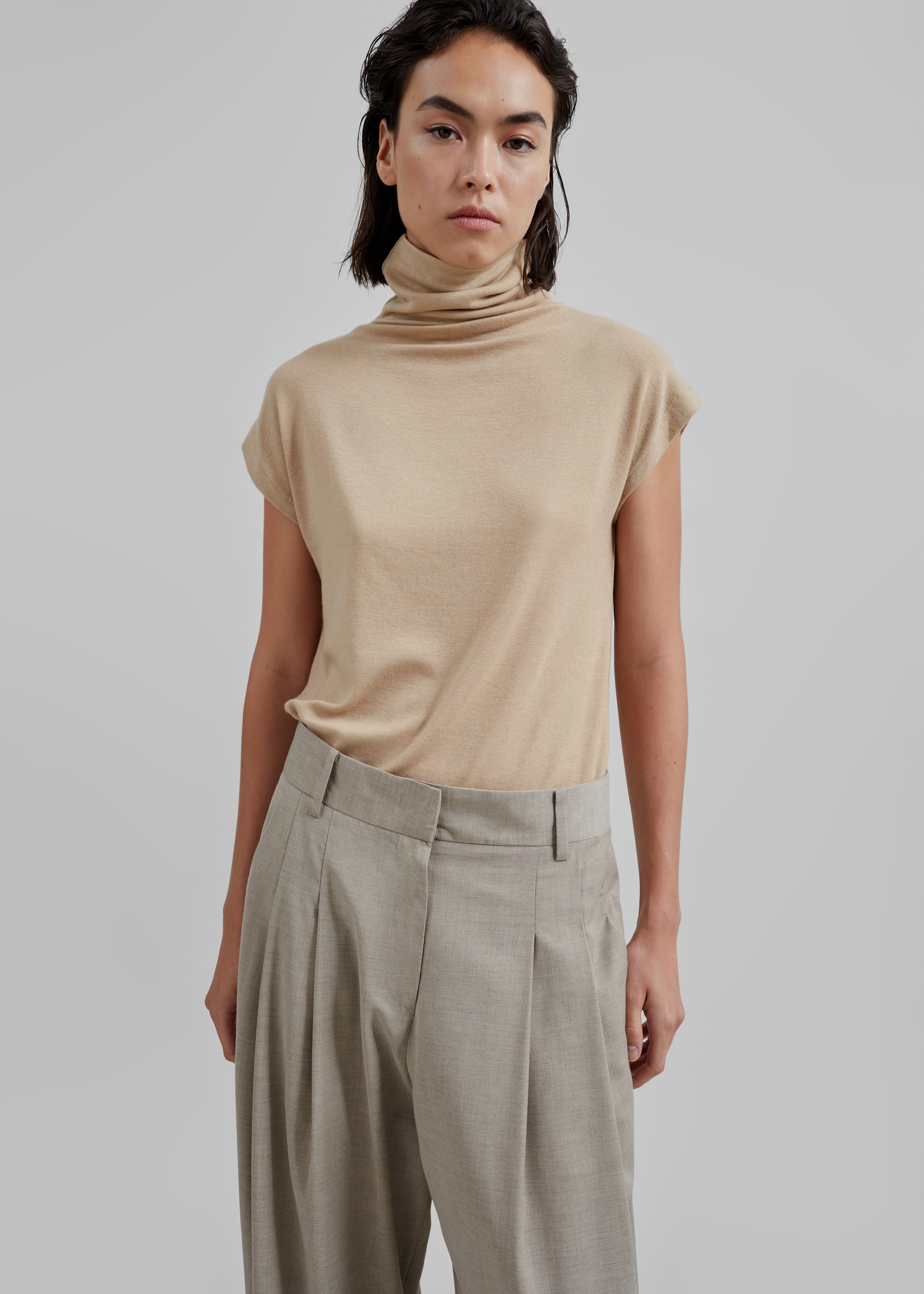 Nile Turtleneck Top - Beige - 7