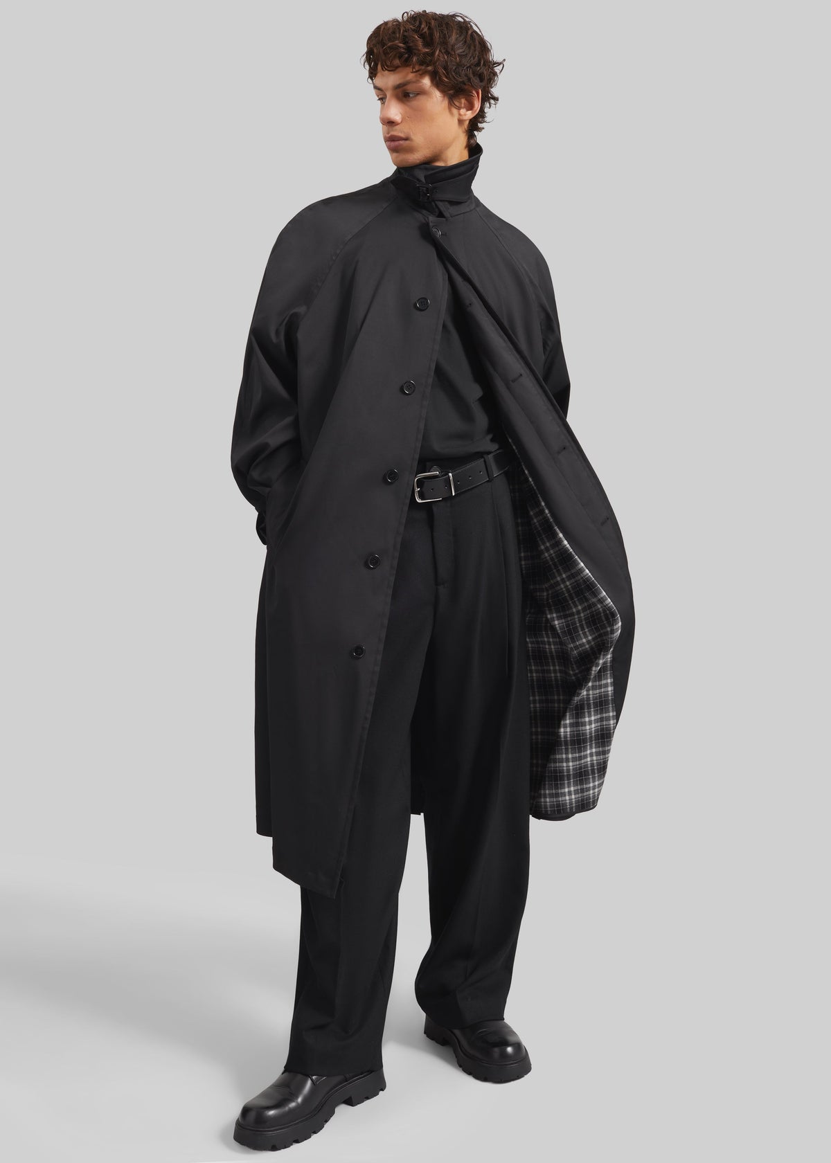 Nils Raglan Sleeve Trench Coat - Black - 1
