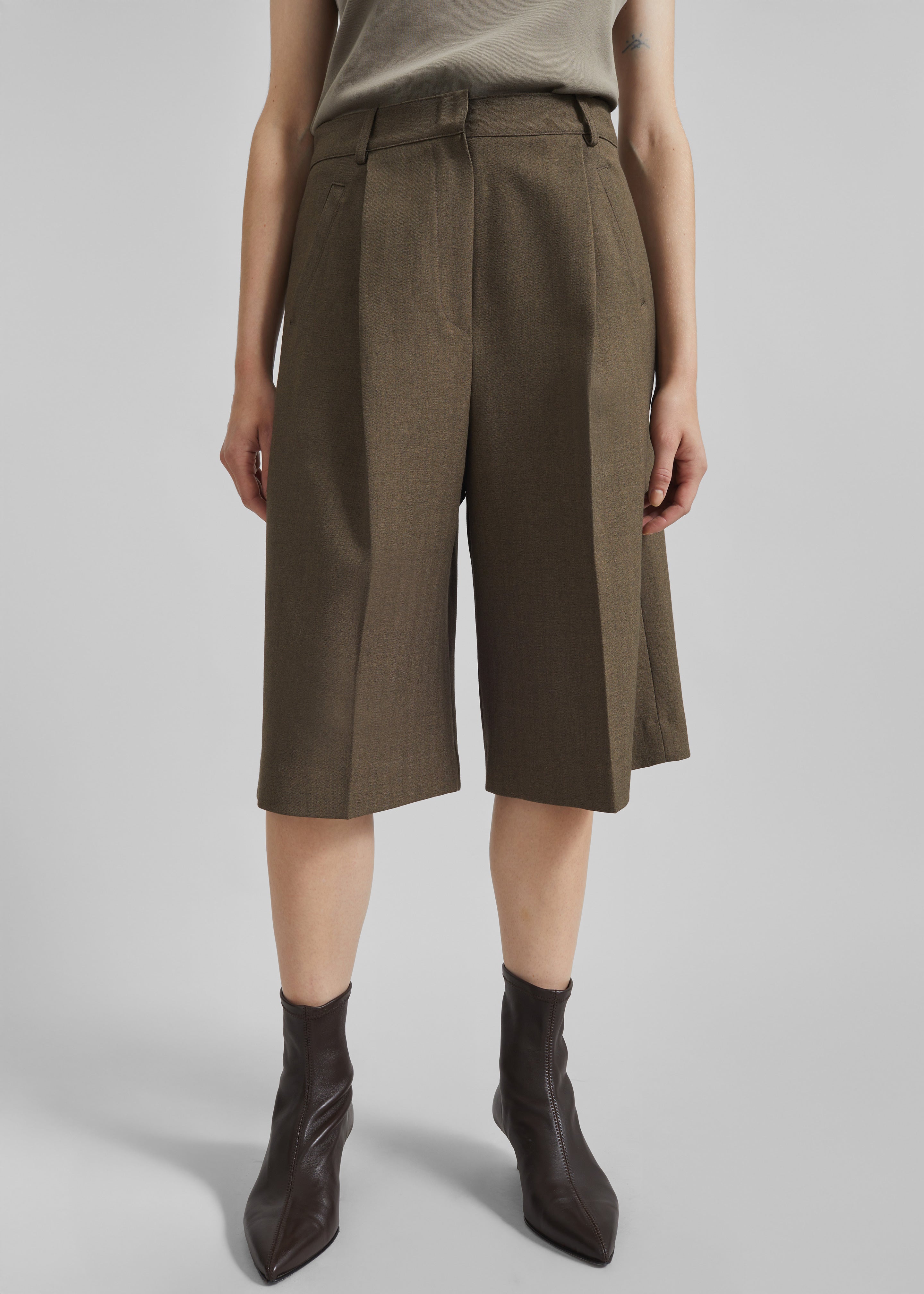 Ninove Bermuda Shorts - Olive Brown - 2