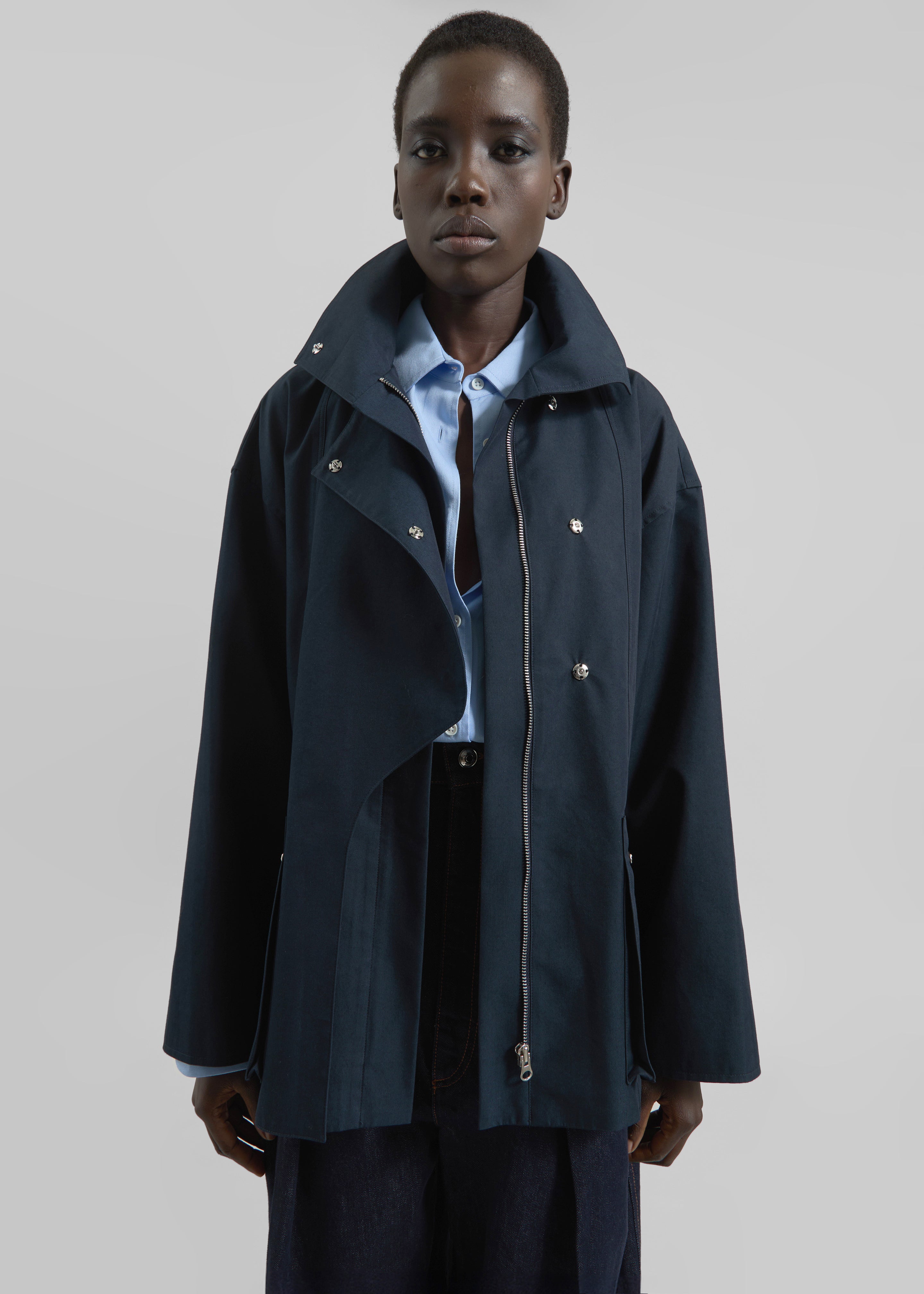 Norris Short Trench - Navy - 6