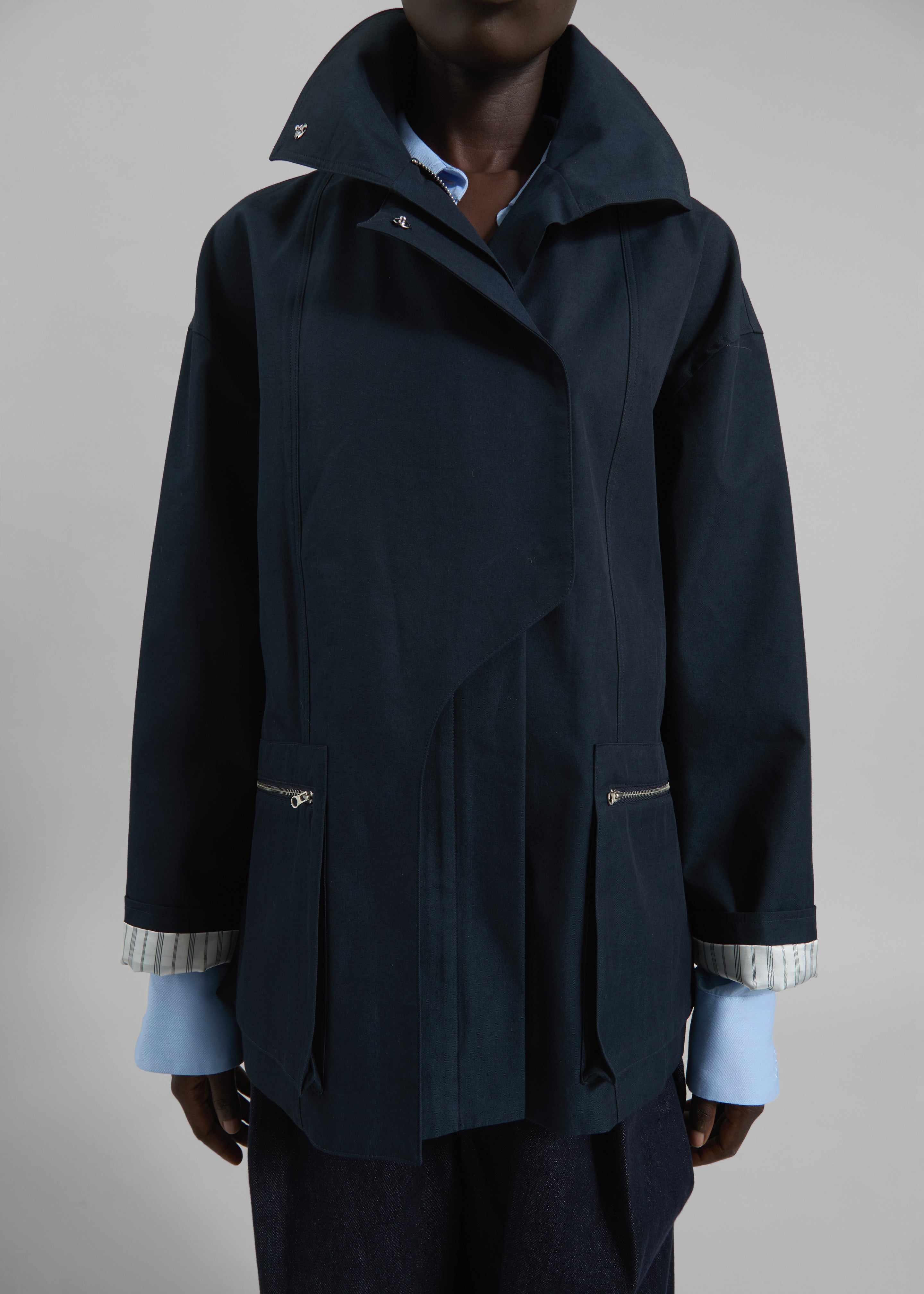 Norris Short Trench - Navy - 4