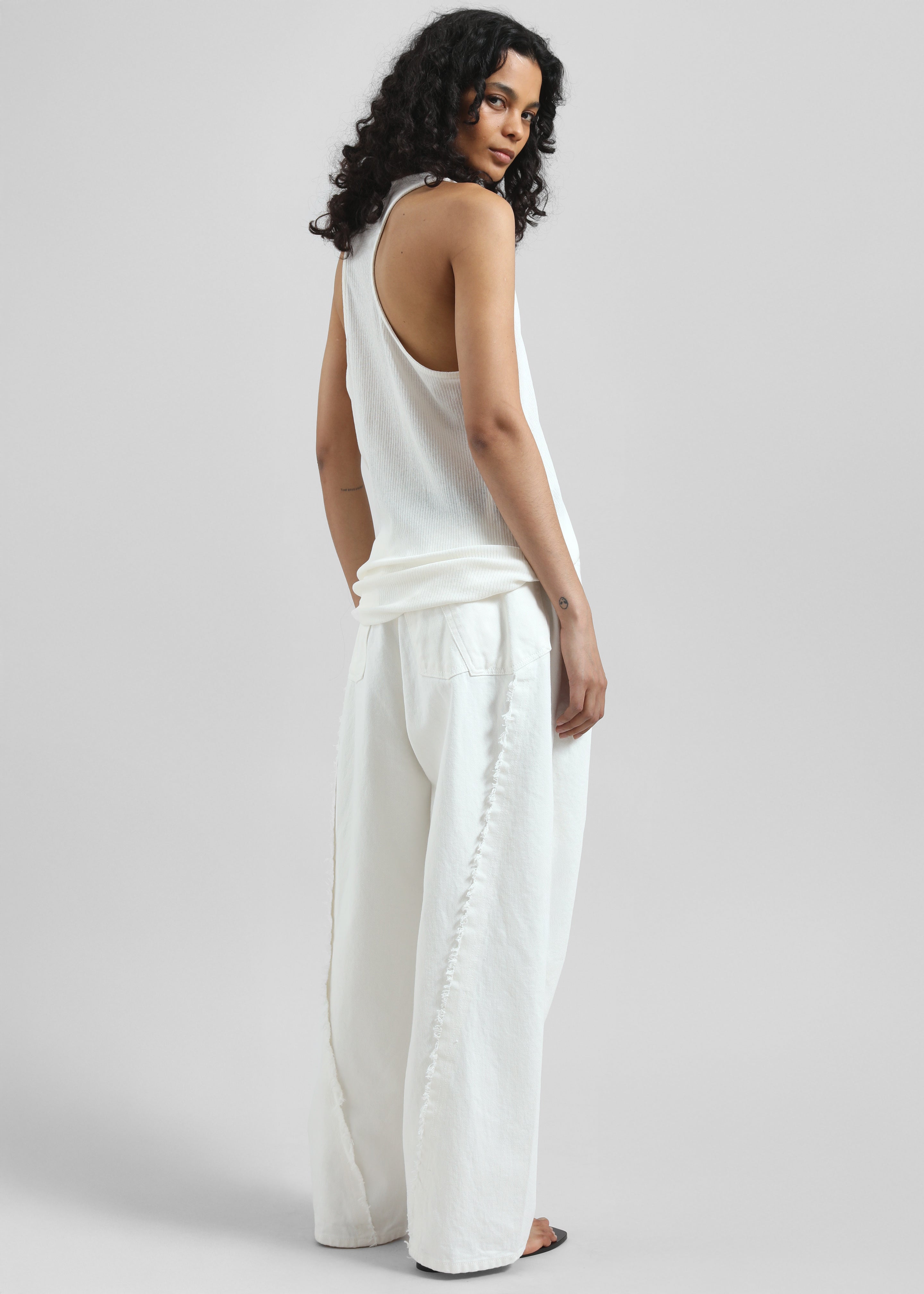 Nox Ribbed Tank Top - White - 6