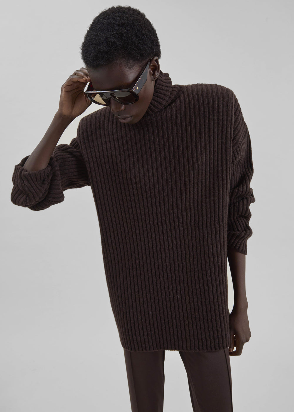 Lindall Turtleneck Sweater - Brown - 1