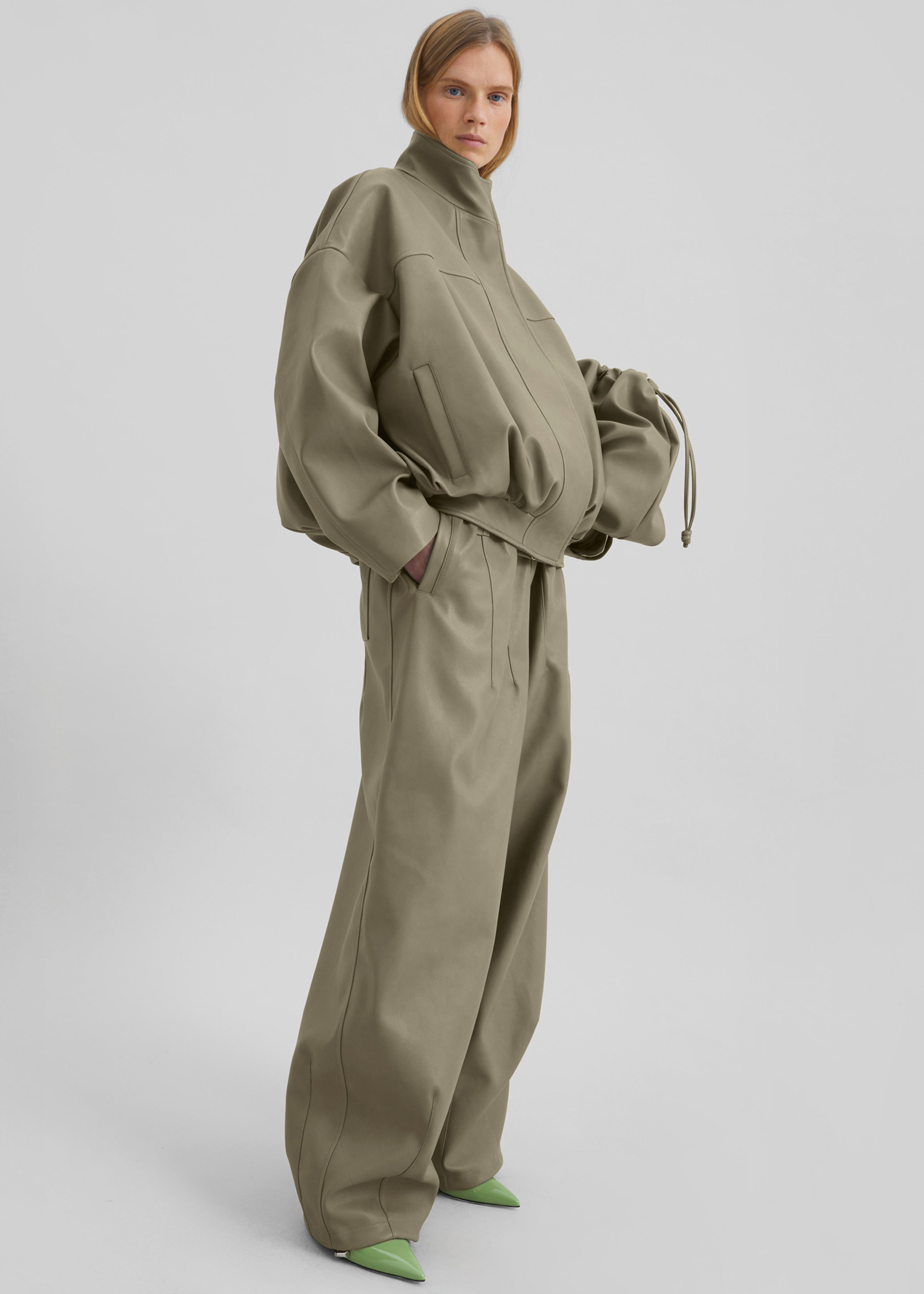 Oakdale Faux Leather Track Pants - Sage – The Frankie Shop Europe