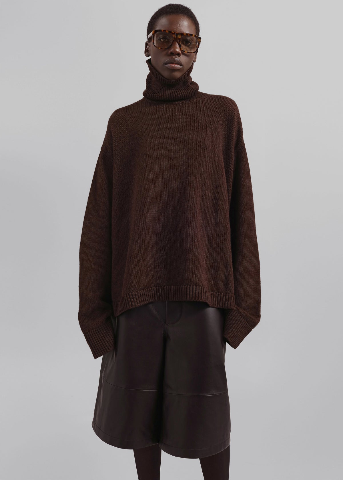 Olivia Leather Bermuda Shorts - Dark Brown - 9