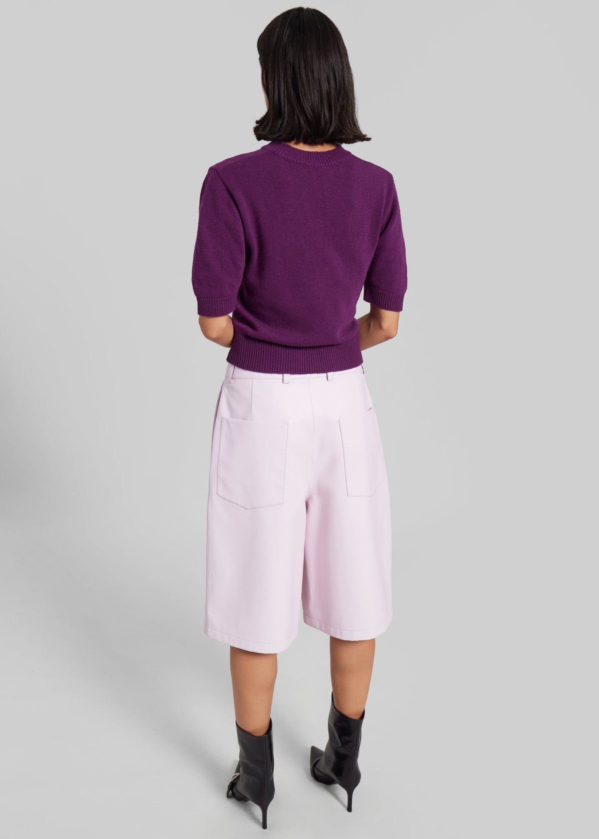 Olivia Leather Bermuda Shorts - Faded Pink - 7