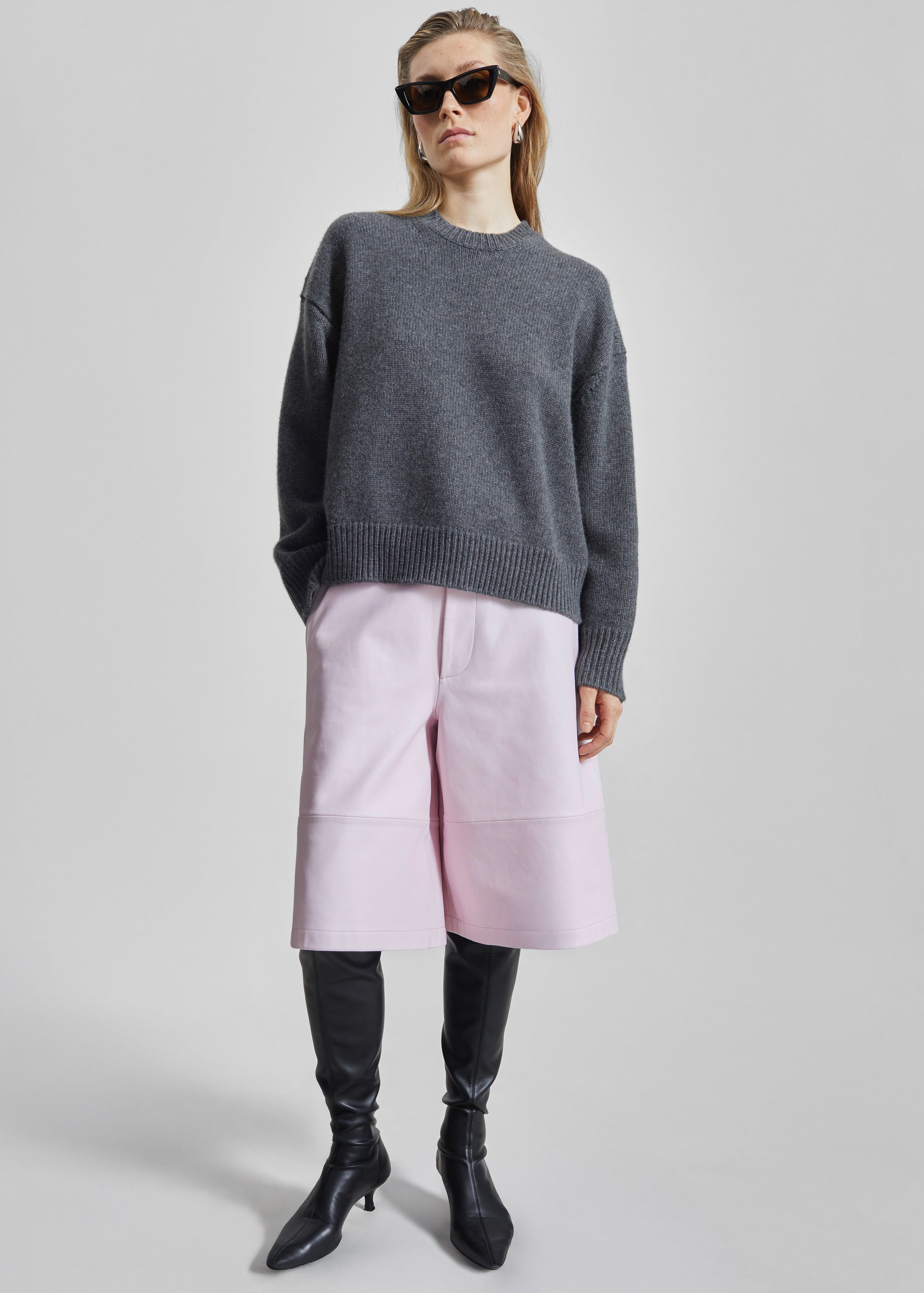 Olivia Leather Bermuda Shorts - Faded Pink - 1