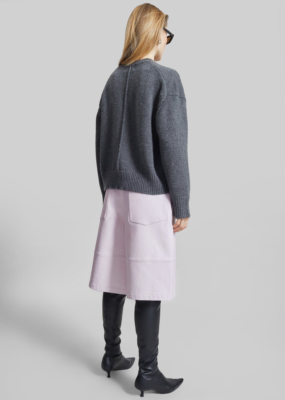 Olivia Leather Bermuda Shorts - Faded Pink - 7