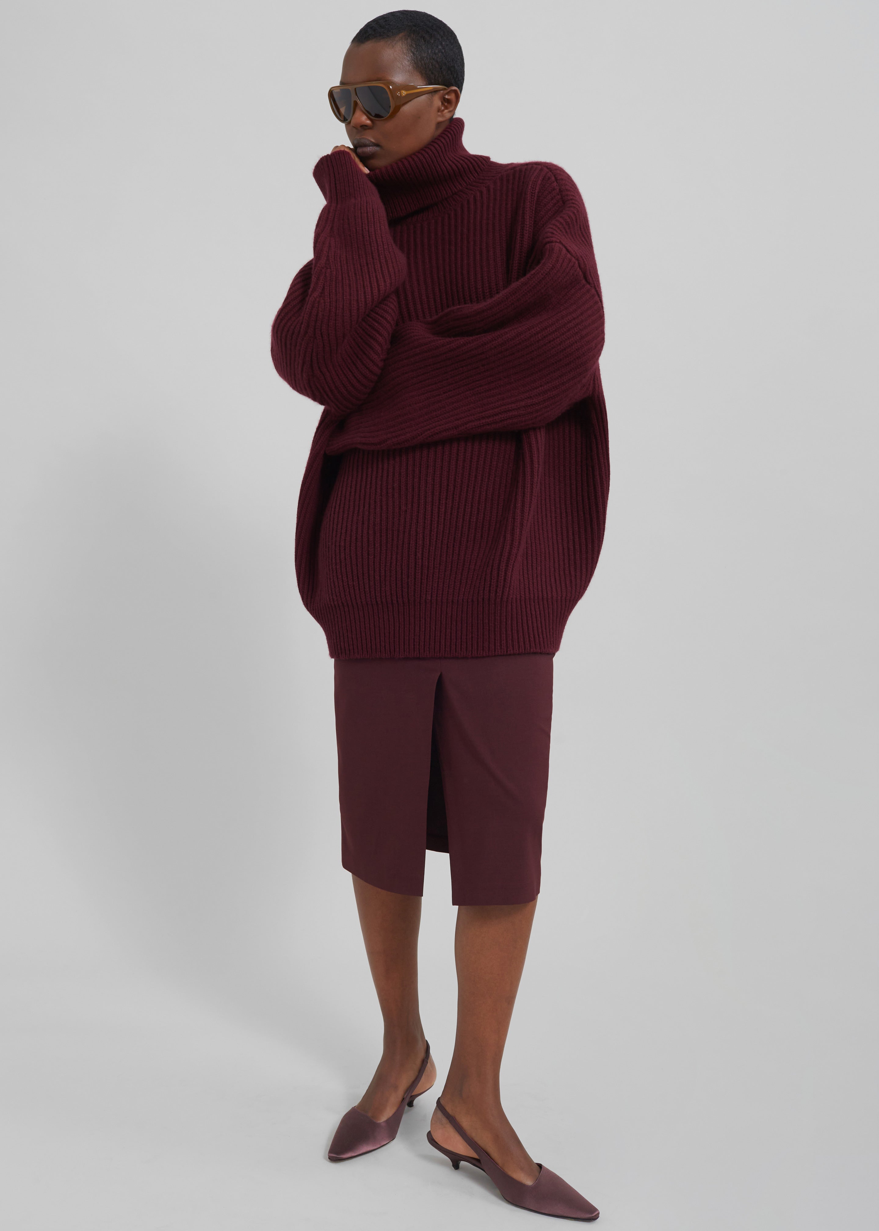 Olney Oversized Wool Turtleneck - Burgundy - 4