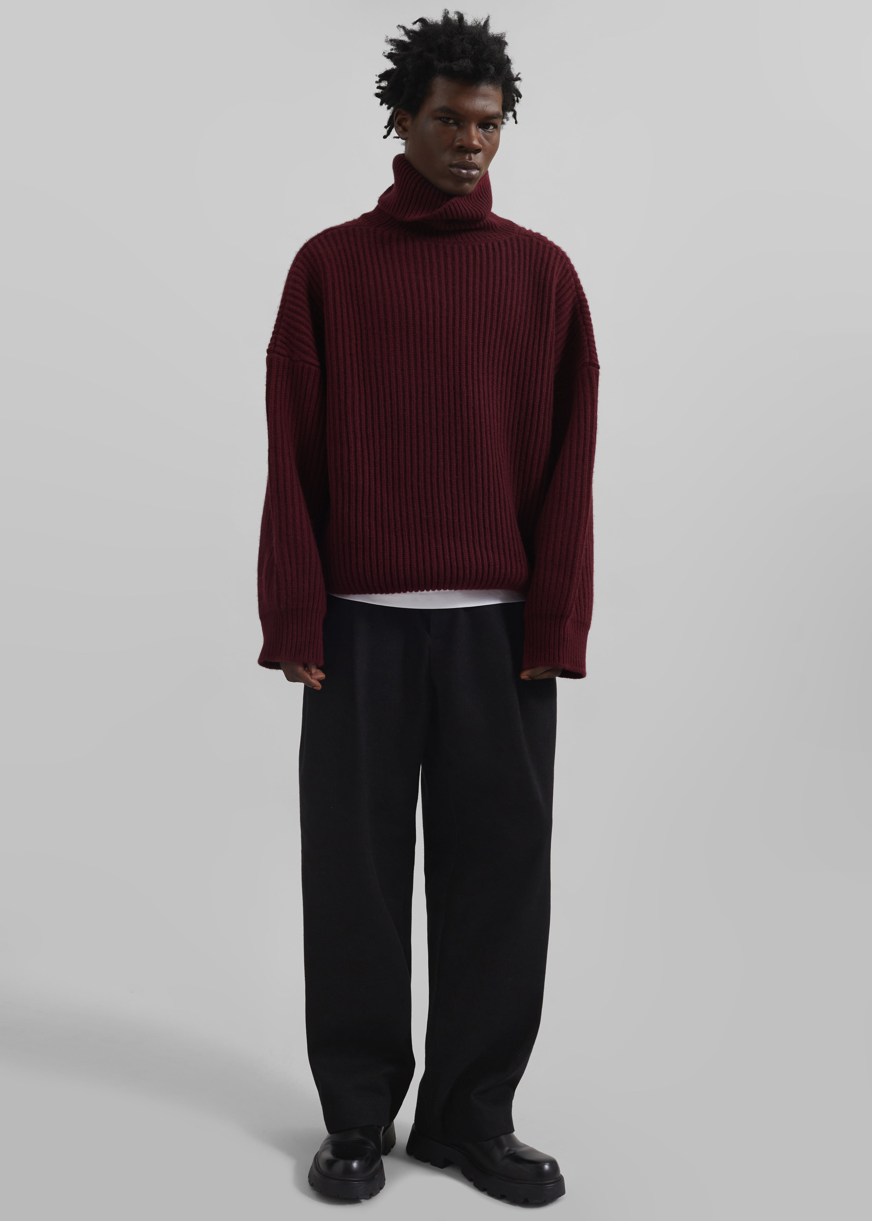 Olney Oversized Wool Turtleneck - Burgundy - 17