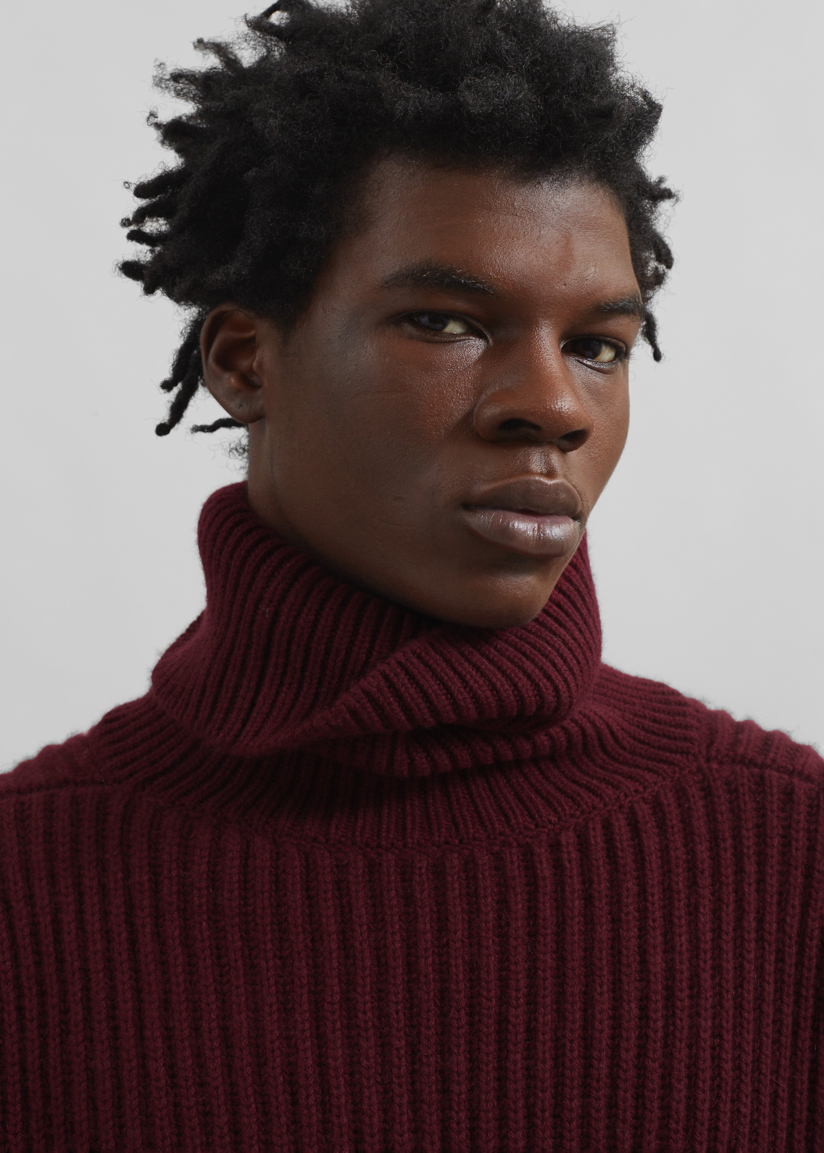 Olney Oversized Wool Turtleneck - Burgundy - 16