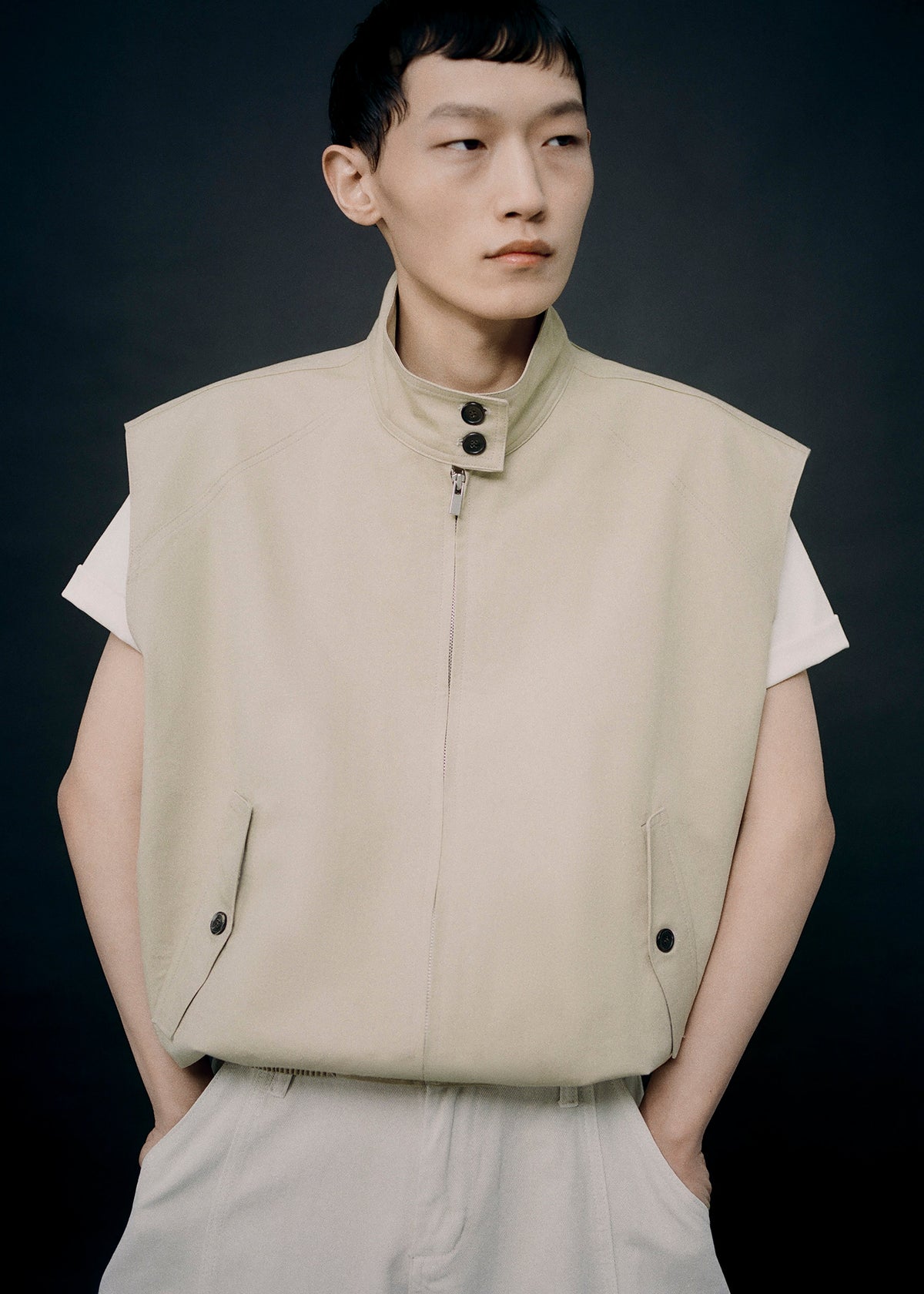 Oltrano Sleeveless Jacket - Beige - 7