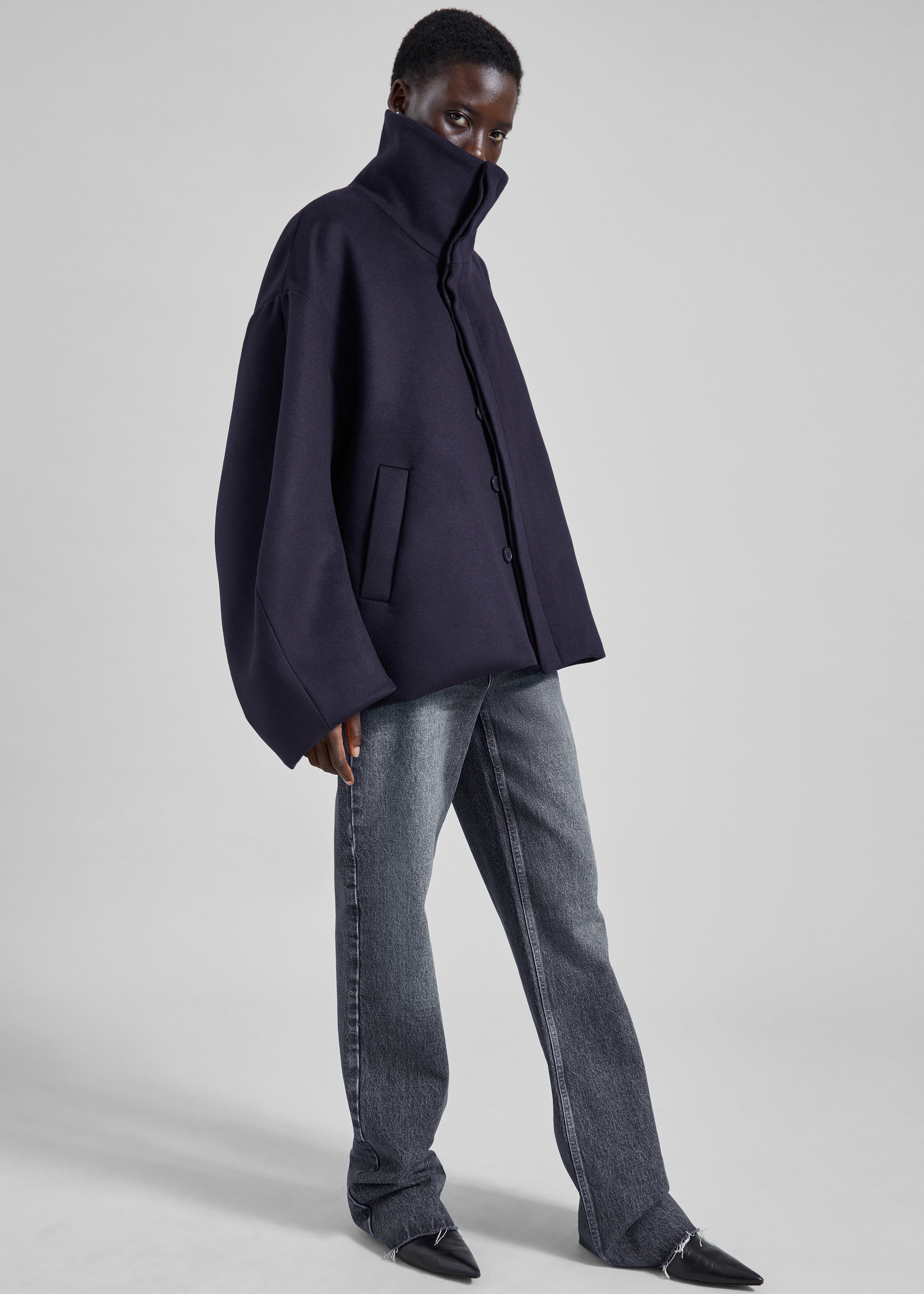 Onna Wool Short Coat - Navy – The Frankie Shop Europe