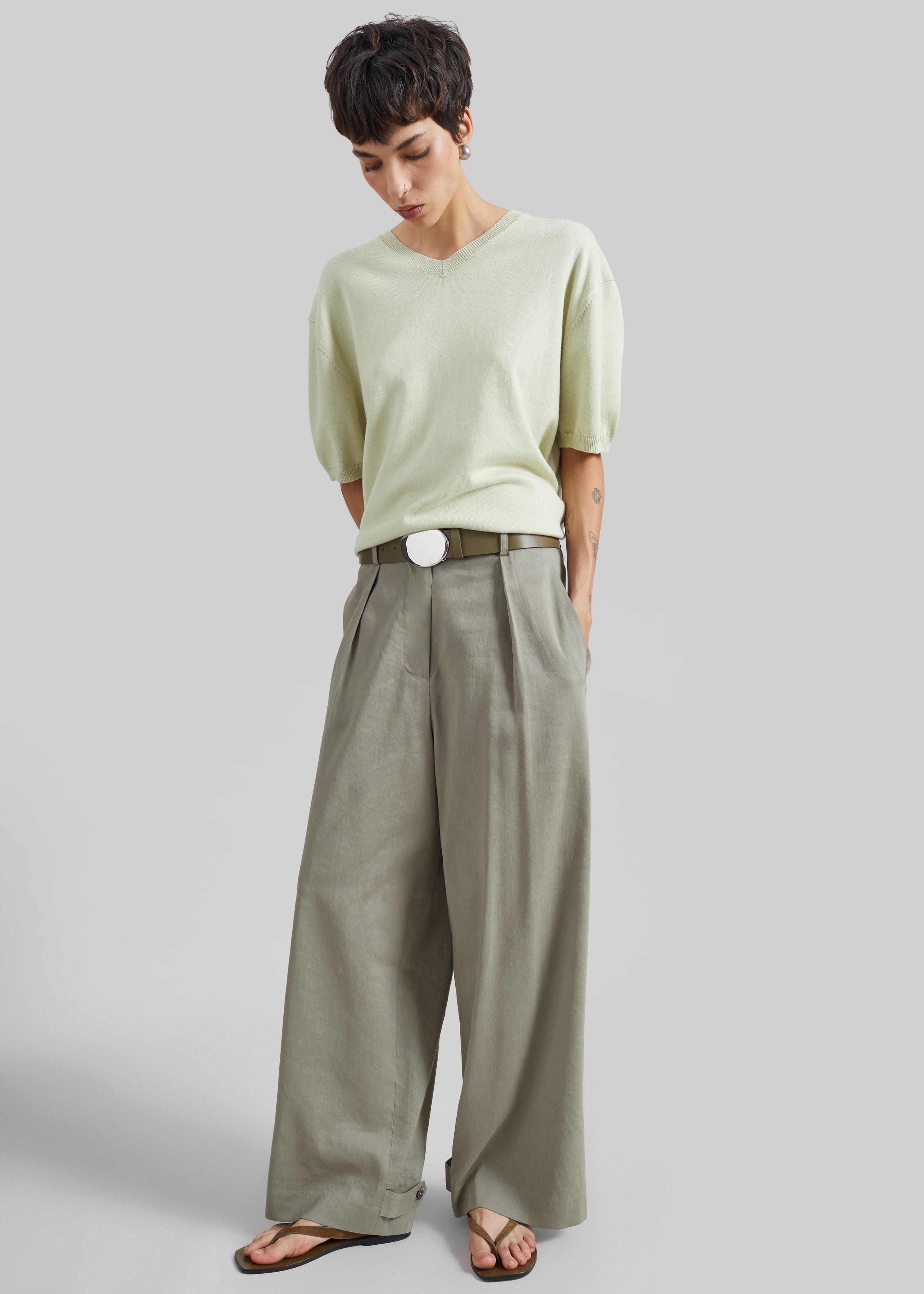 Ornan V-Neck Knit Pullover - Sage