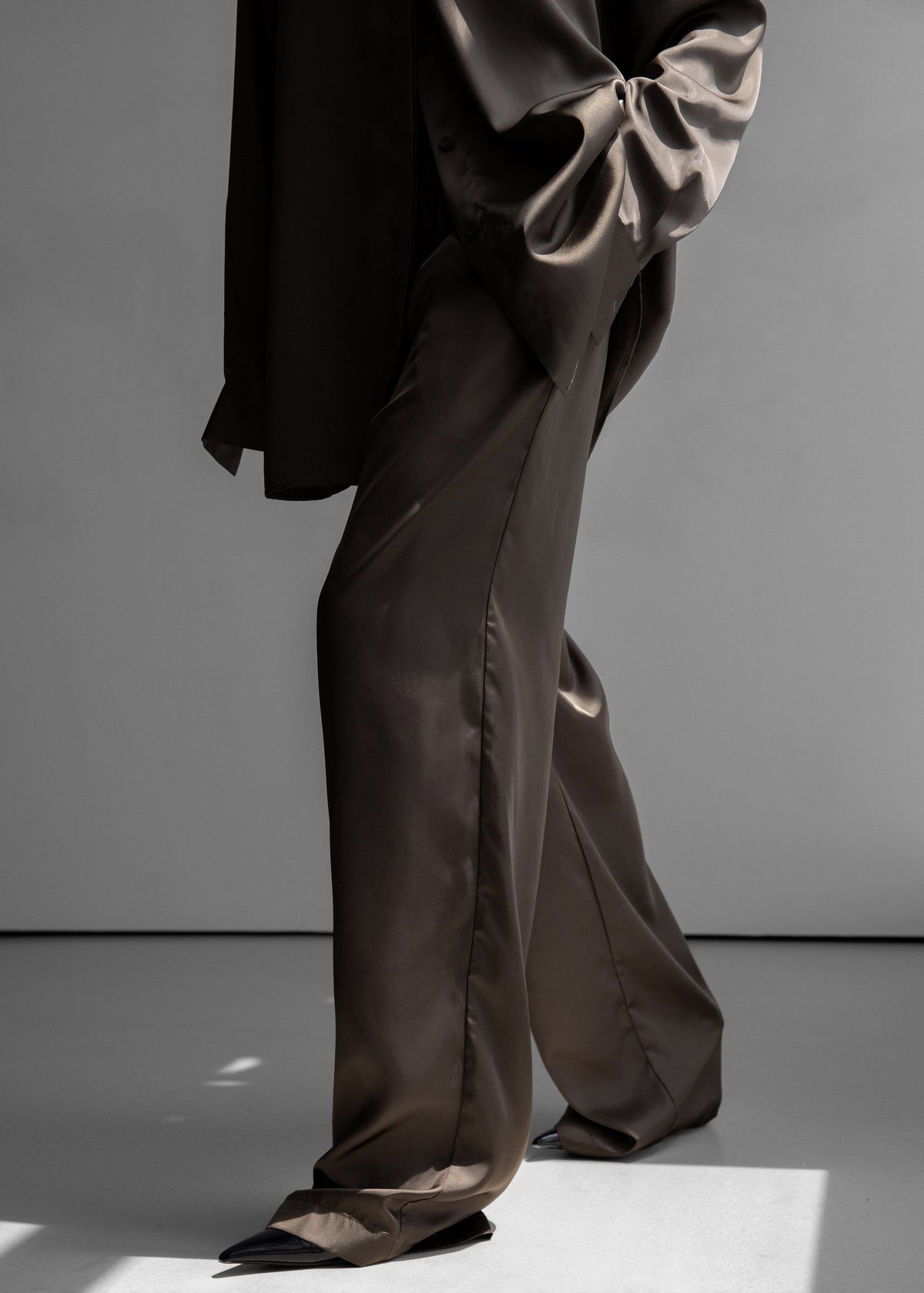 Oskel Satin Pants - Brown - 4