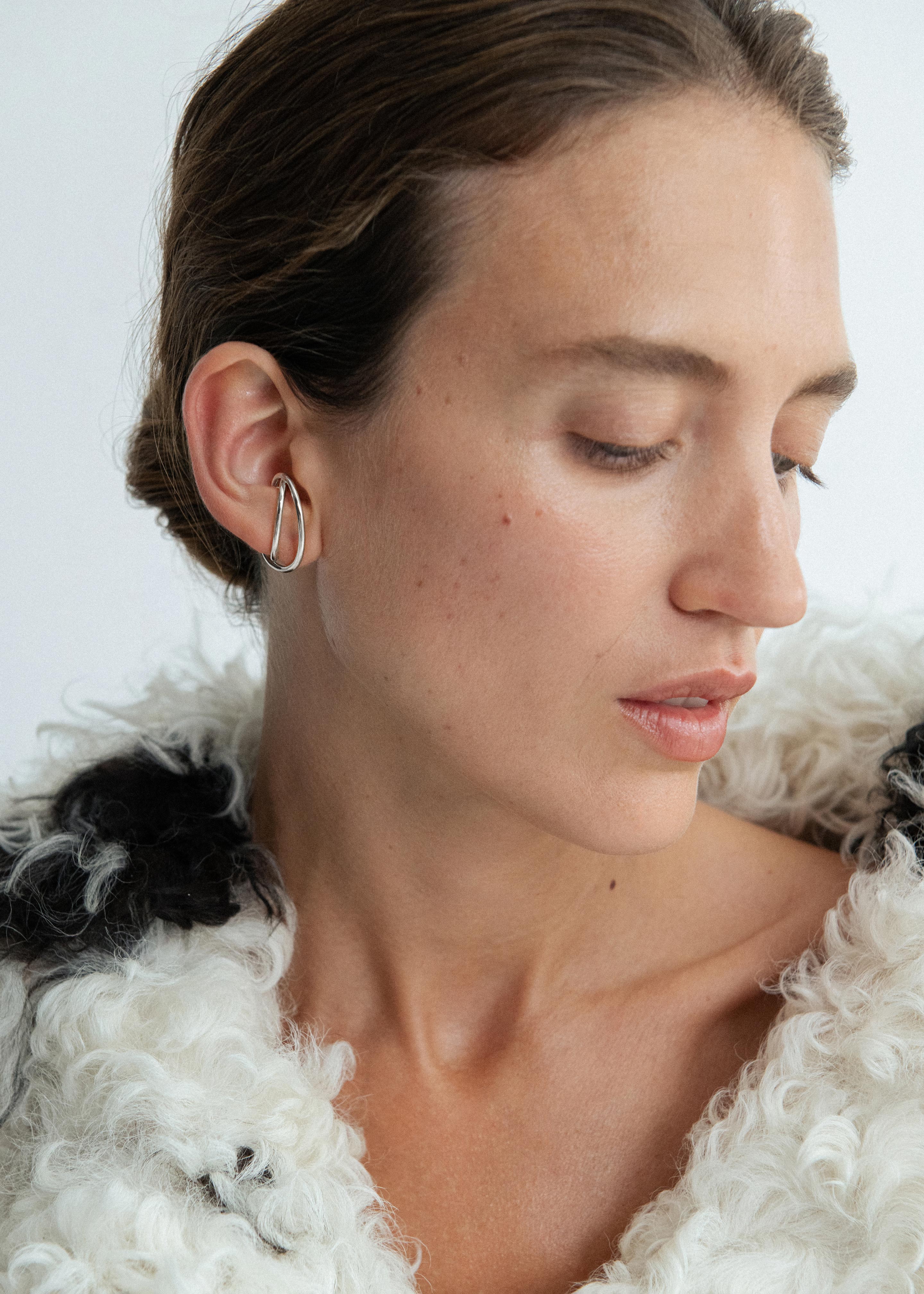 Otiumberg Dual Curve Ear Cuff - Silver - 2