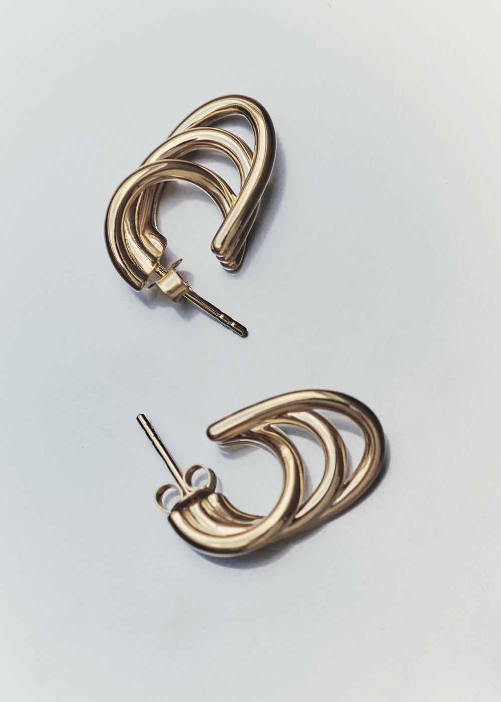 Otiumberg Gathered Sonder Hoops - Gold